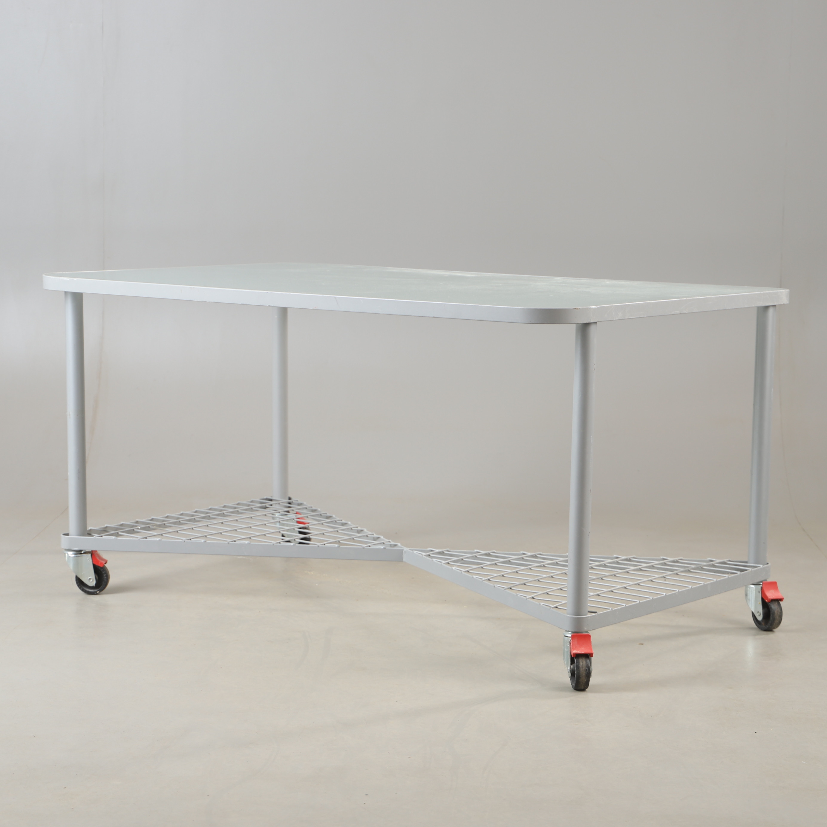 NIELS GAMMELGAARD. Skrivbord, "Moment", grålackerad metall med skiva i glas, IKEA, 2000-tal.