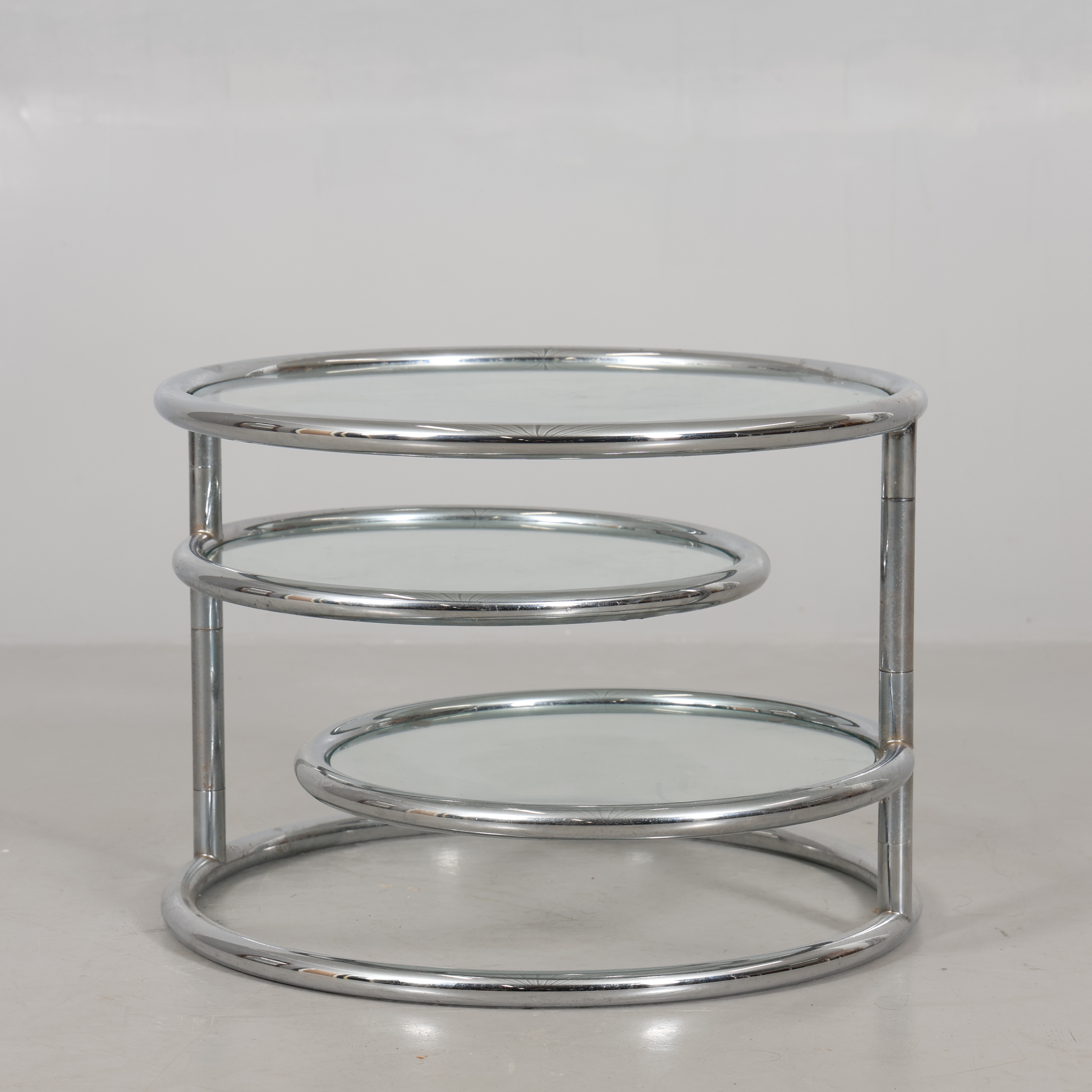 SIDOBORD kromad stomme med glasskiva.