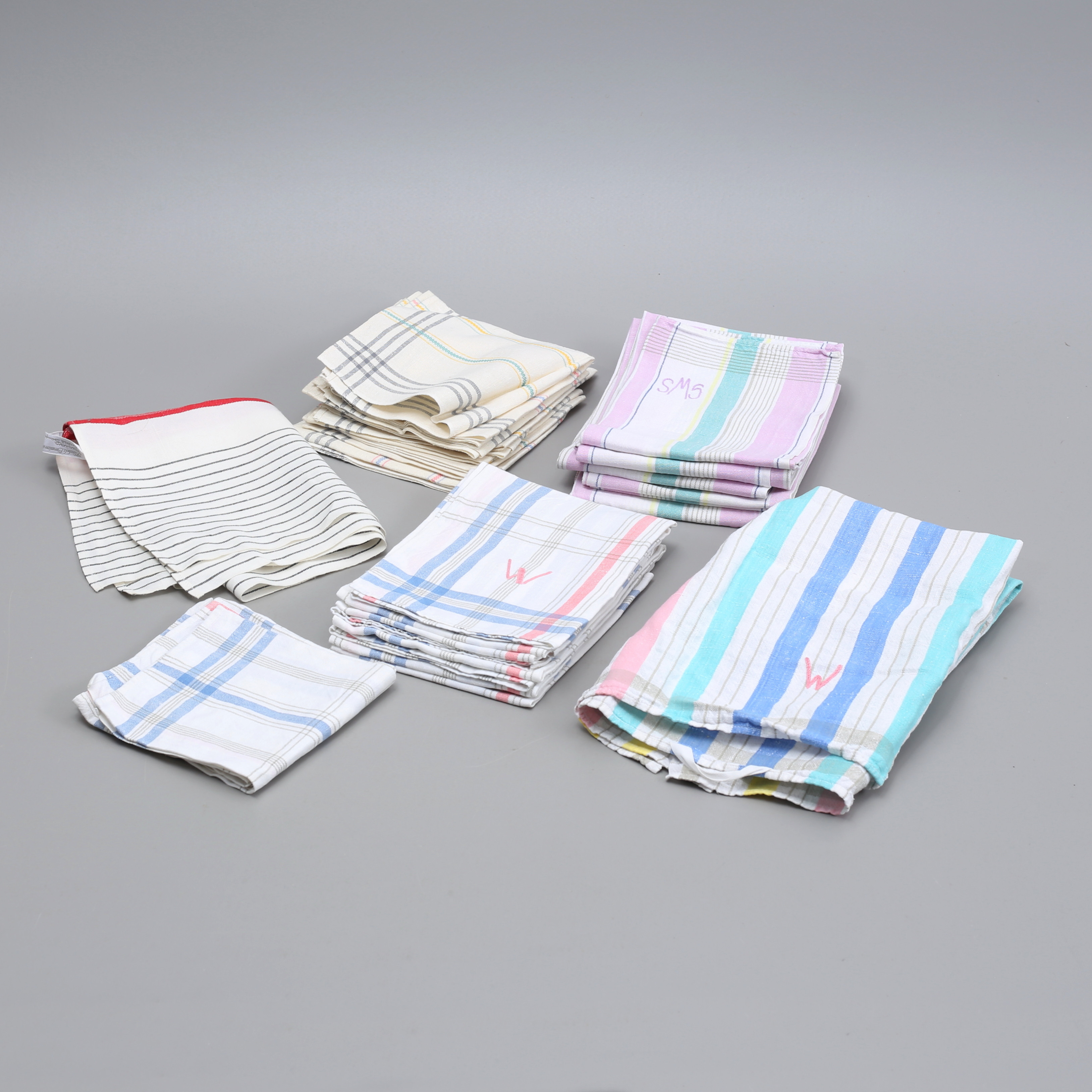 KÖKSHANDDUKAR samt SERVETTER, bomull, 25 delar.