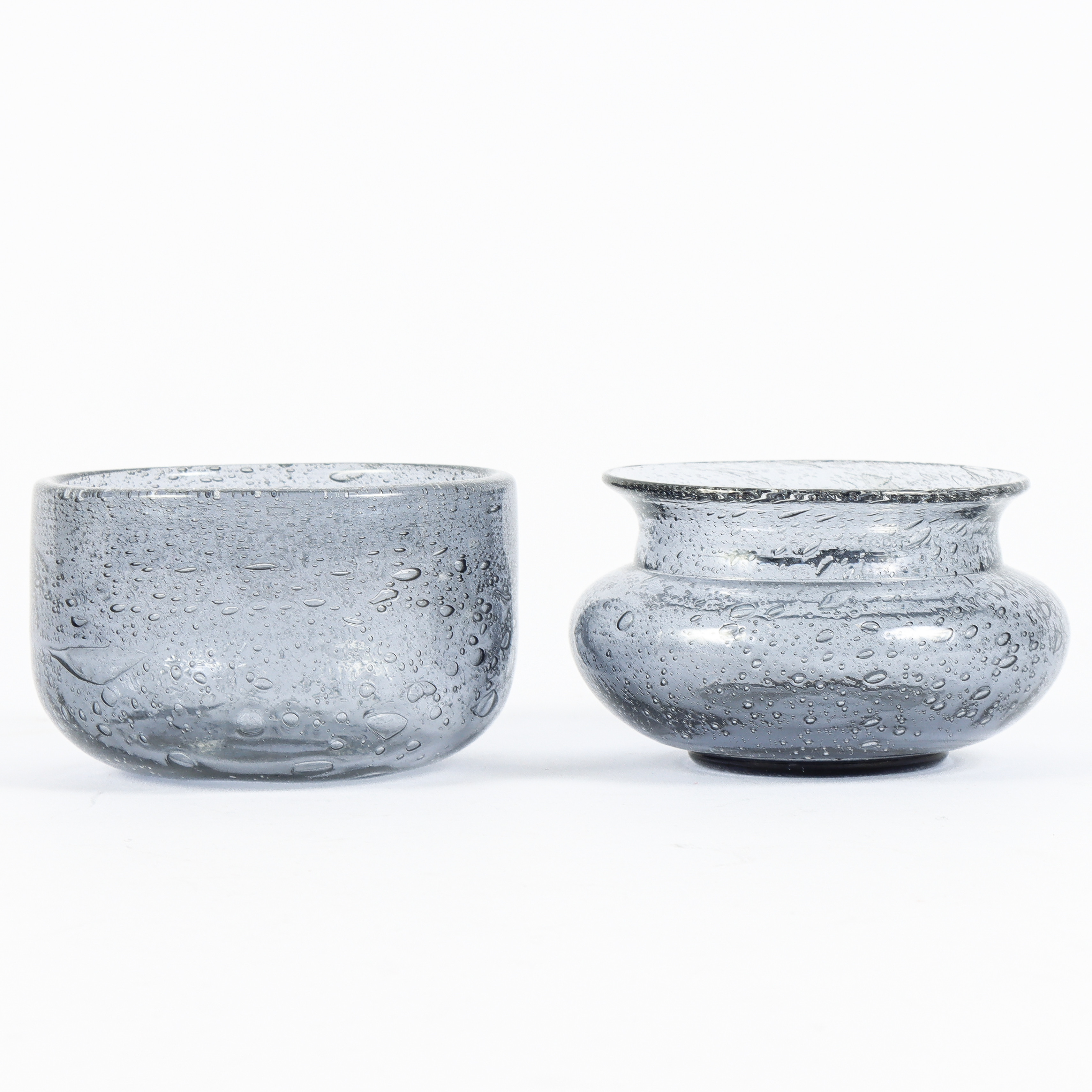 ERIK HÖGLUND. Skålar, 2 stycken, Boda, signerade.