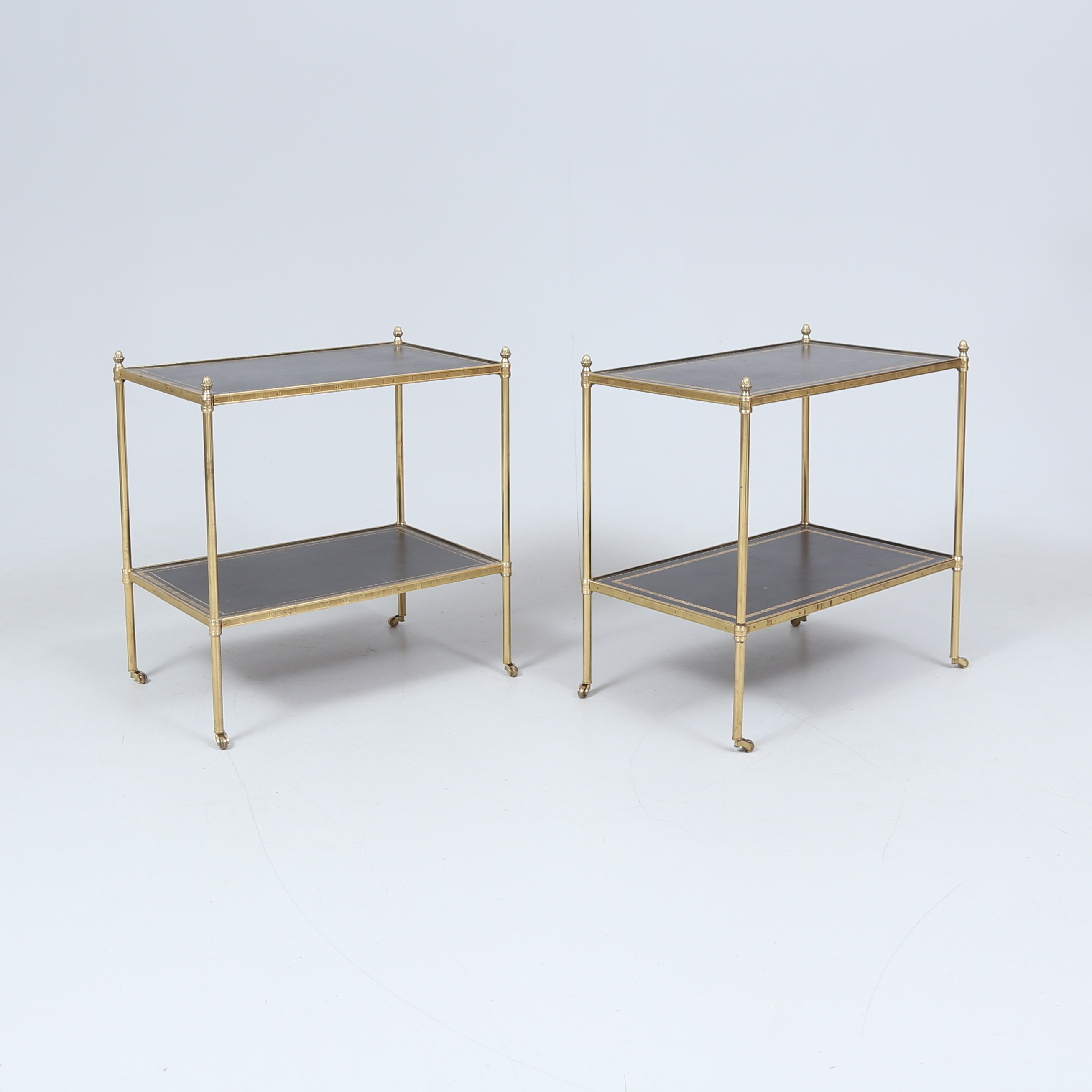 BORD/NATTDUKSBORD, 1 par, gustaviansk stil, Lysberg, Hansen & Therp, Danmark.