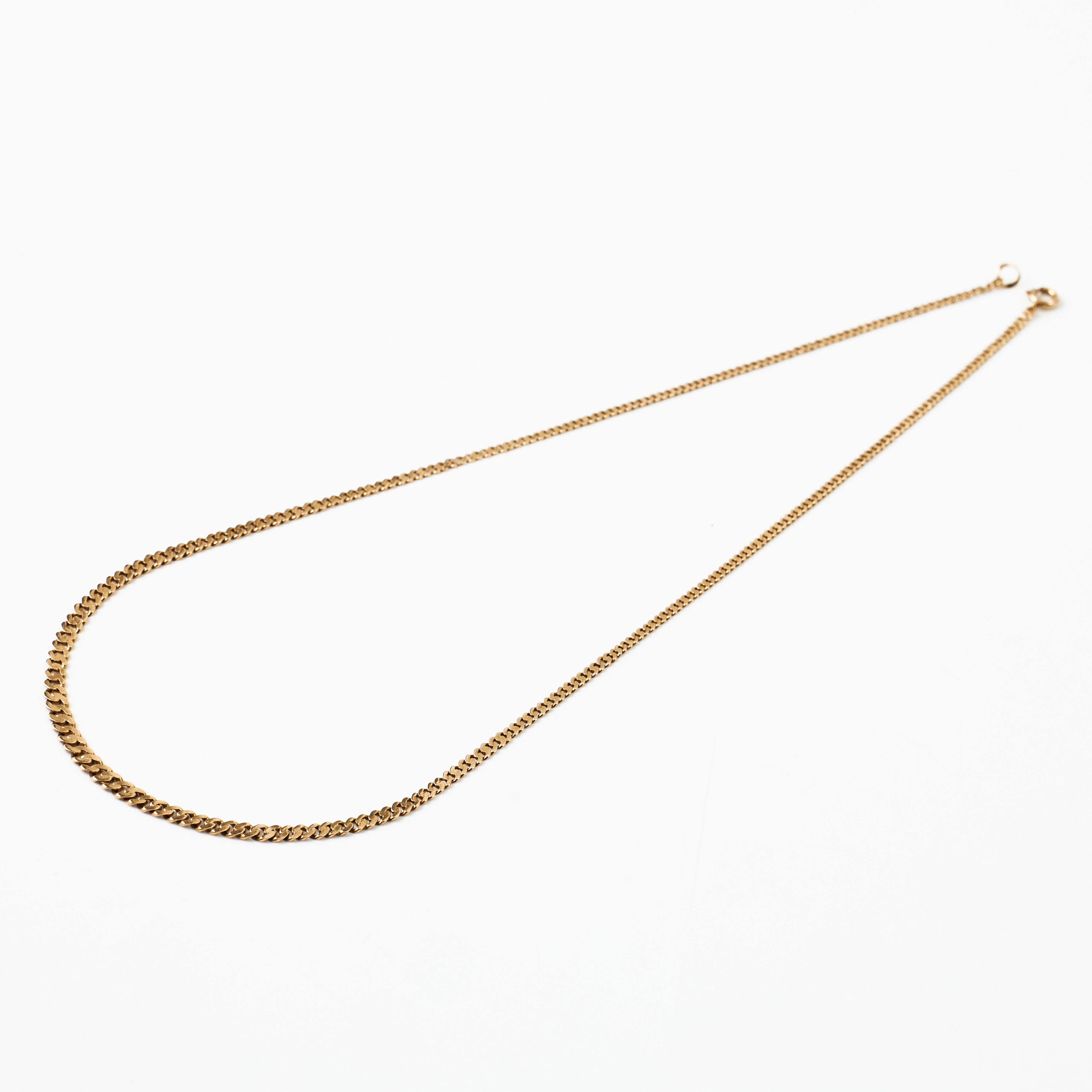 HALSKEDJA, 18 k guld, manglad doserad pansarlänk, svenska importstämplar av Juvelerare AB J Petterssons Eftr, Stockholm (otydligt årsindex).