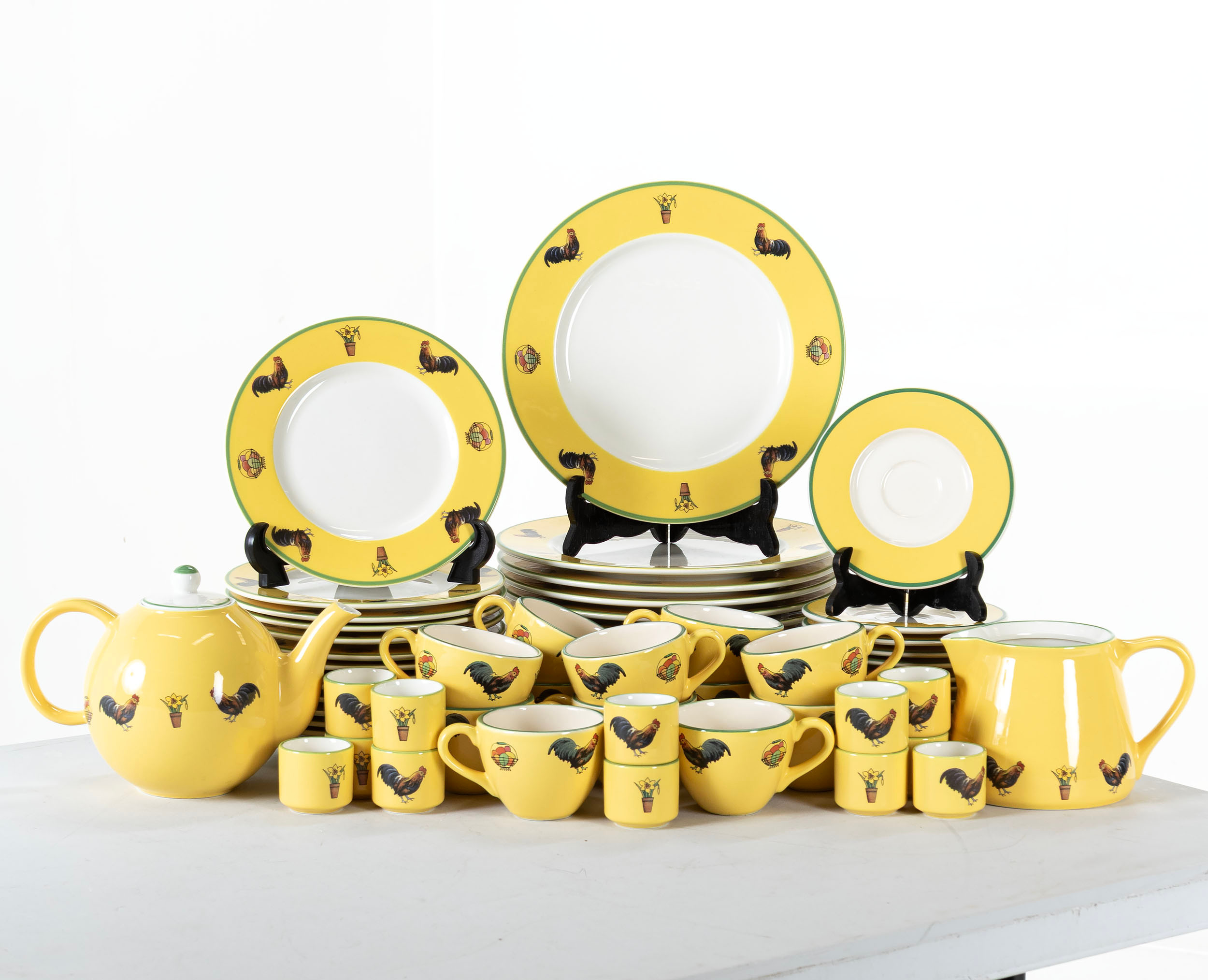 PÅSKSERVIS, för 12 personer, 62 delar, Pagnossin, Italien.