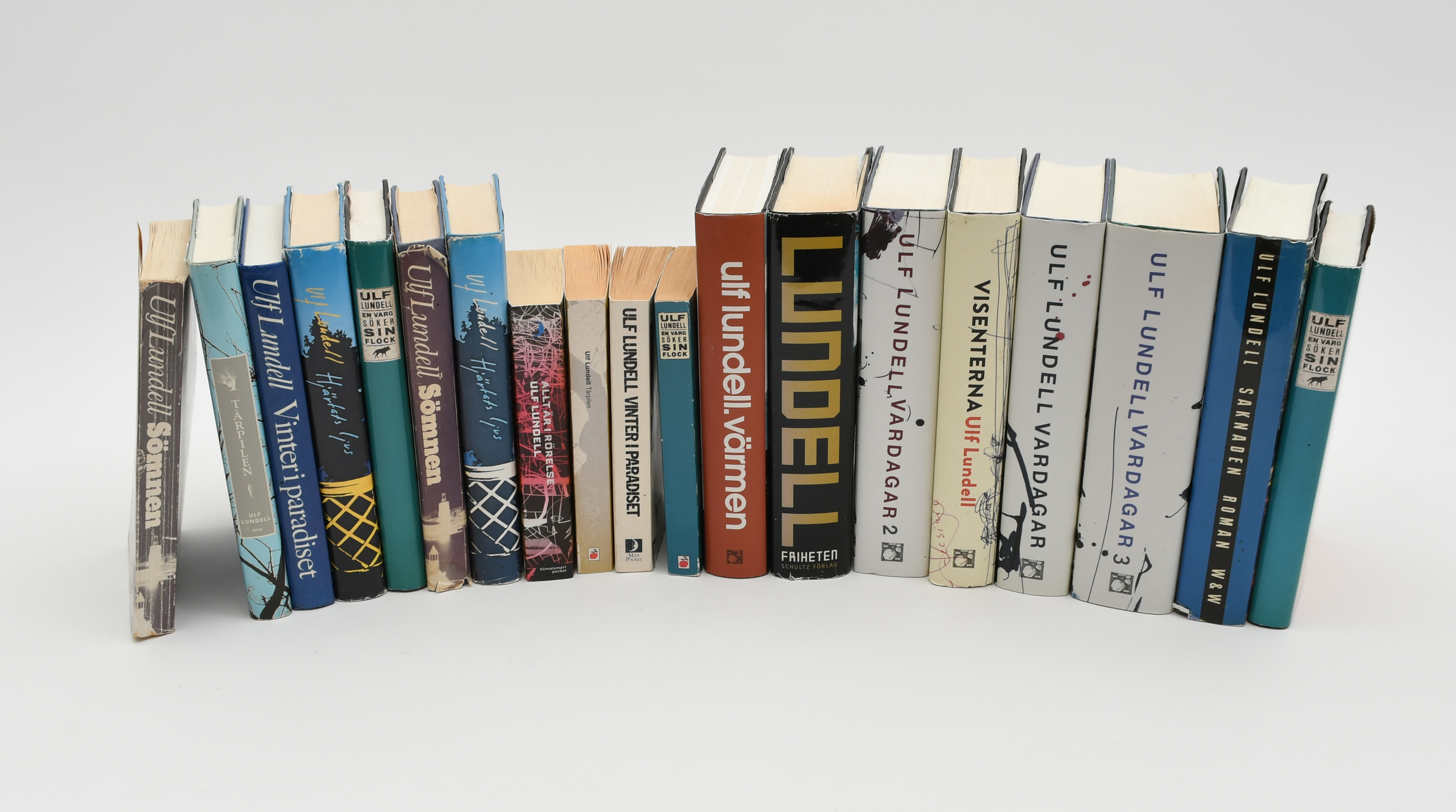 Böcker av Ulf Lundell. Prosa, Skönlitteratur. 19 volymer.