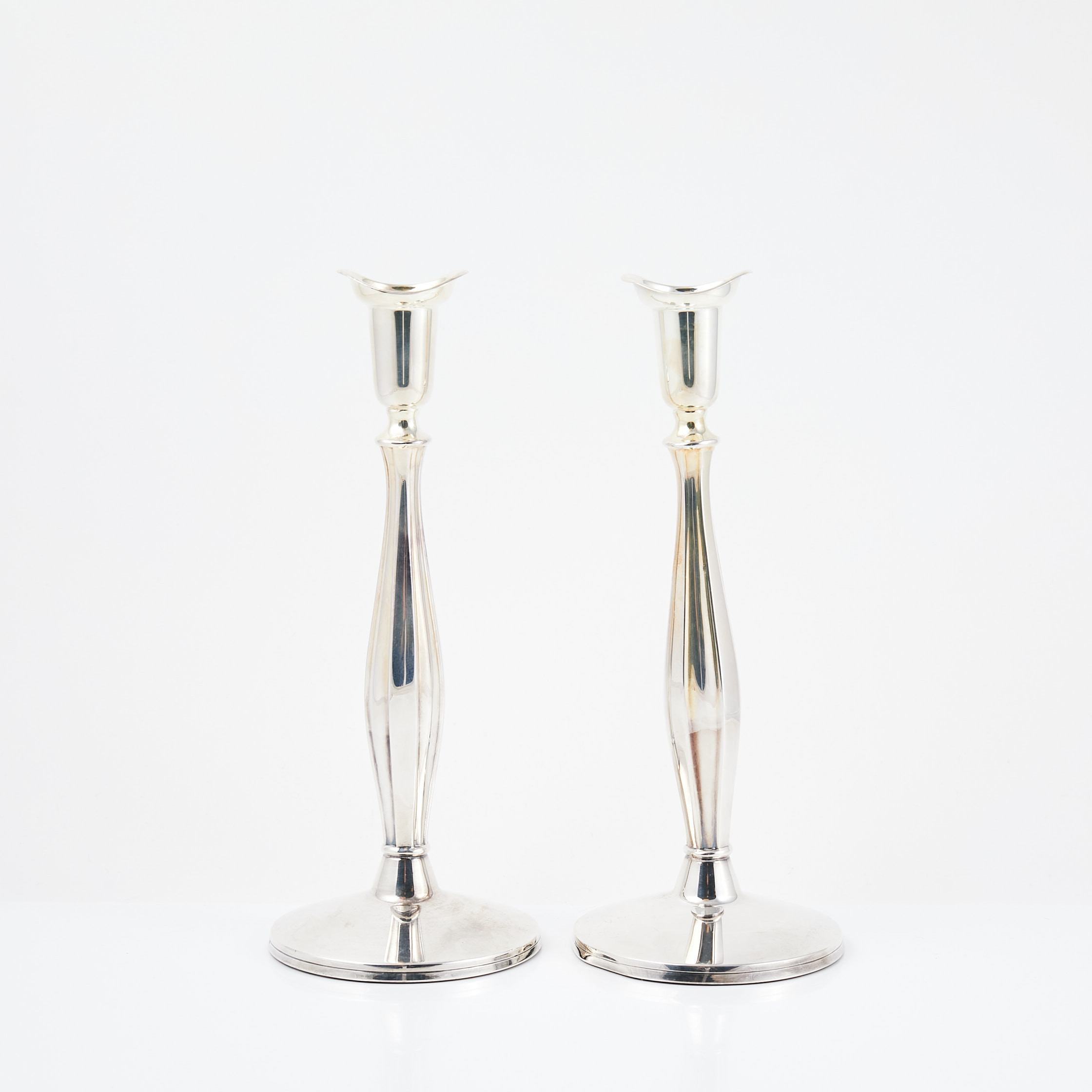 TORE ELDH. ljusstakar, 1 par, silver, fyllda, Ceson Guldvaru. A.B., Göteborg 1980.