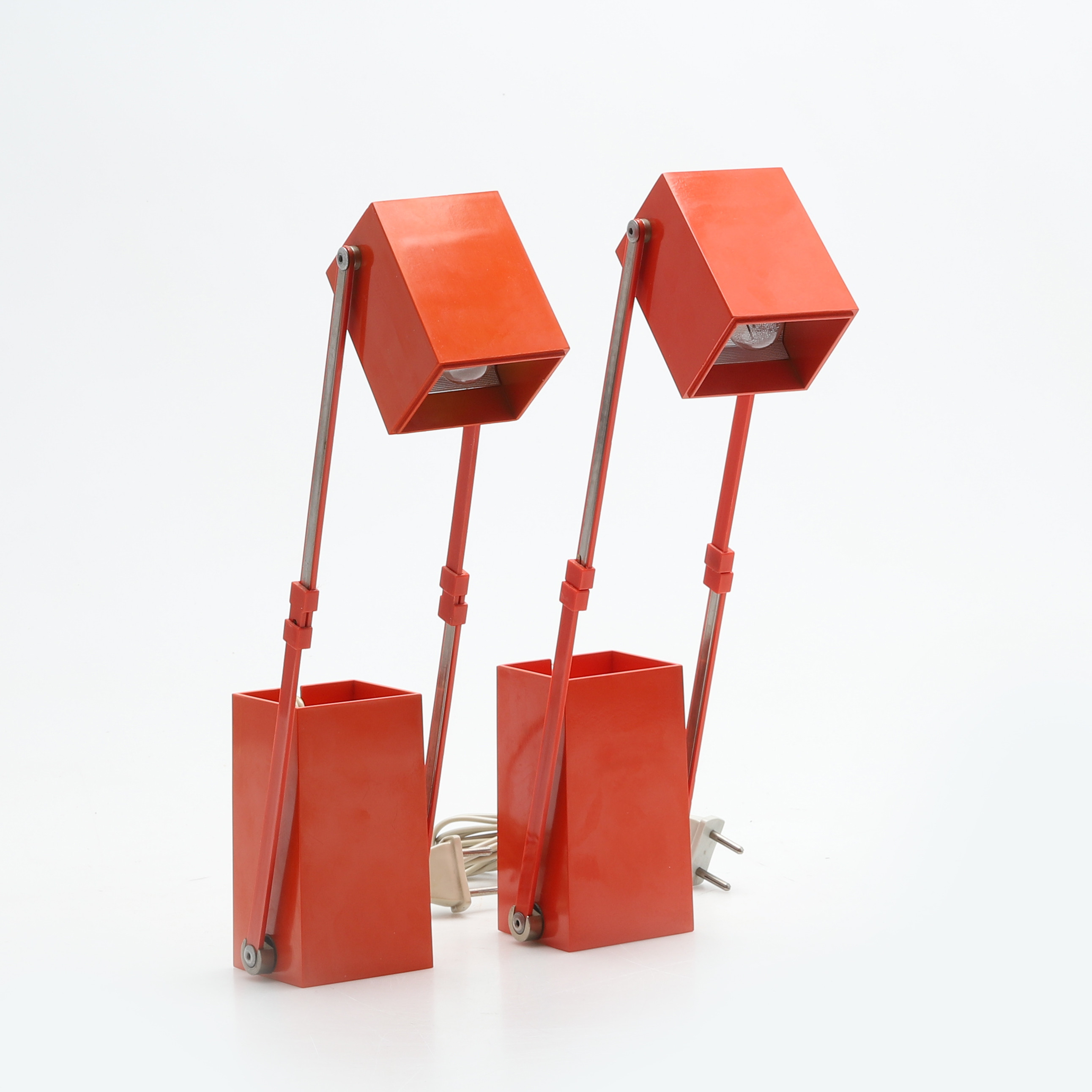 BORDSLAMPOR/VÄGGLAMPOR, 1 par, "LamPetit", Louis Poulsen, Danmark, 1960-tal.