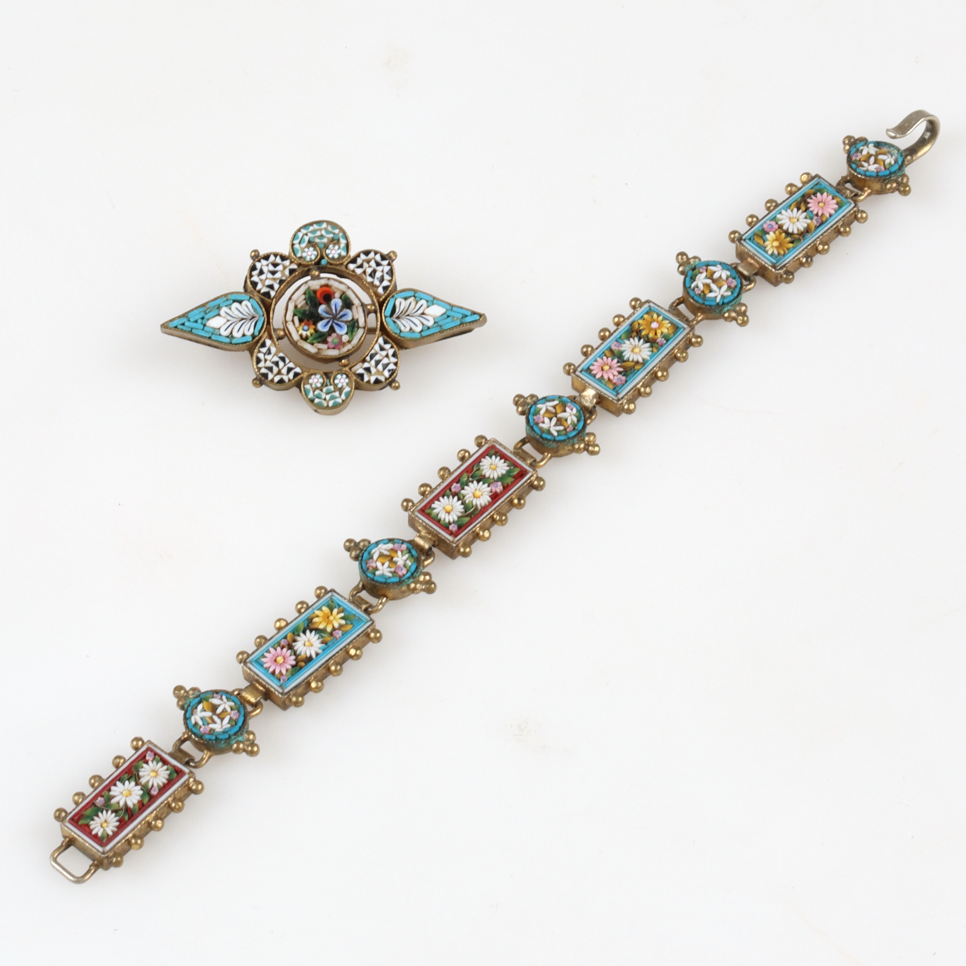 ARMBAND, BROSCH, mikromosaik, Italien, 1900-tal.