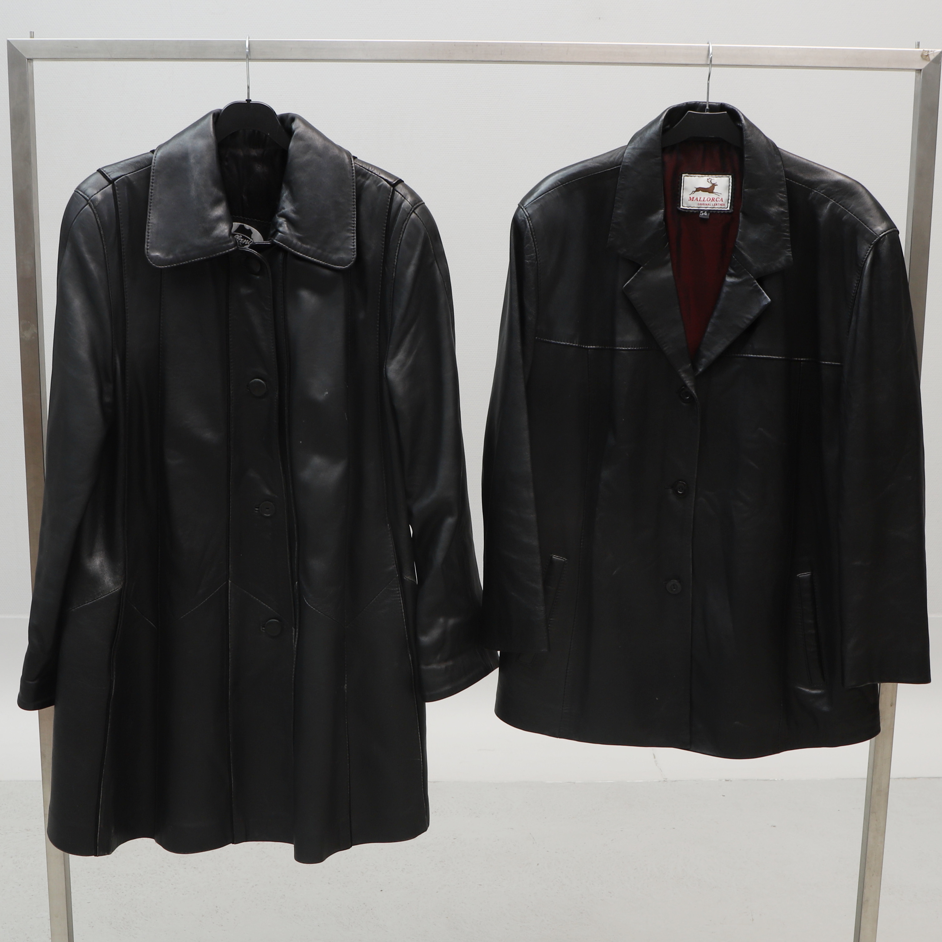 SKINNJACKOR, 2 st, storlek L & 54.