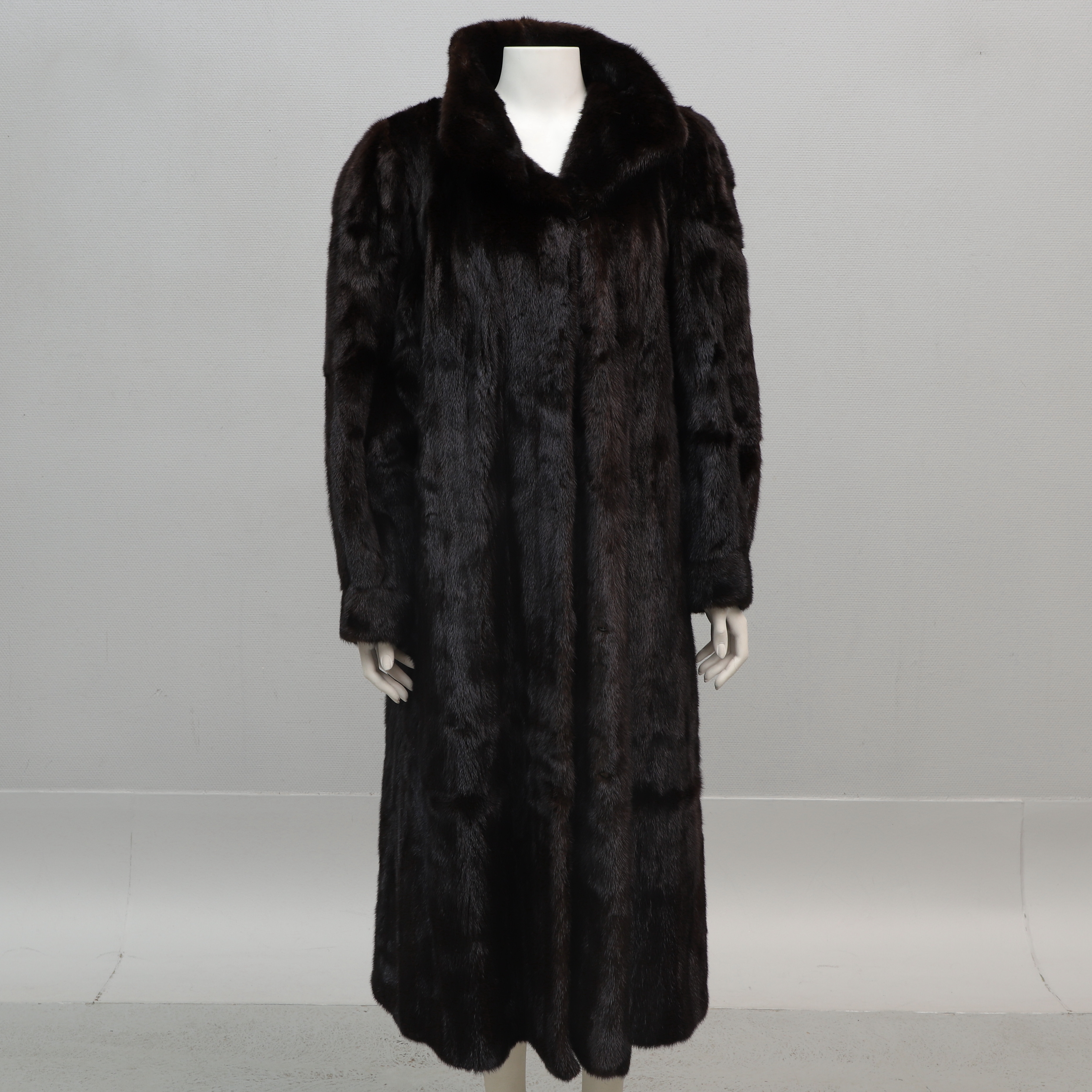 PÄLSKAPPA, mink, Borgs pälsateljé, Tranås.