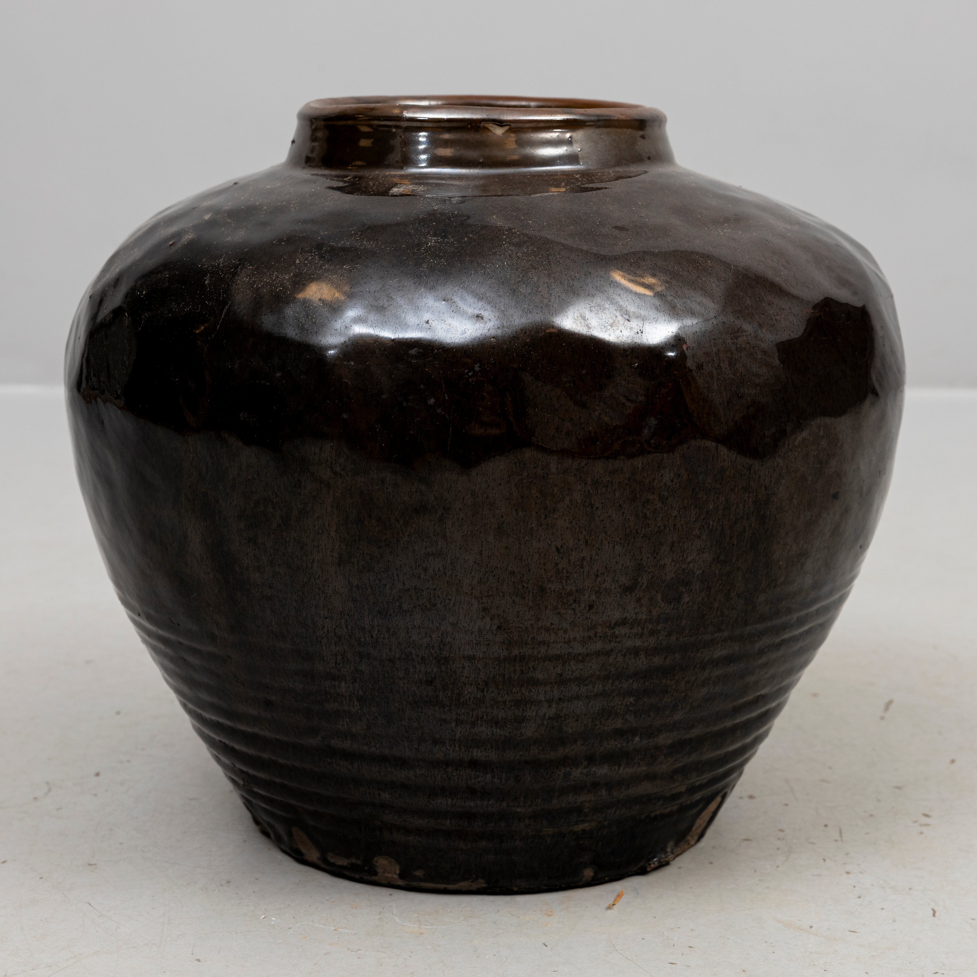 KRUS, Henan black, Qingdynastin eller tidigare.