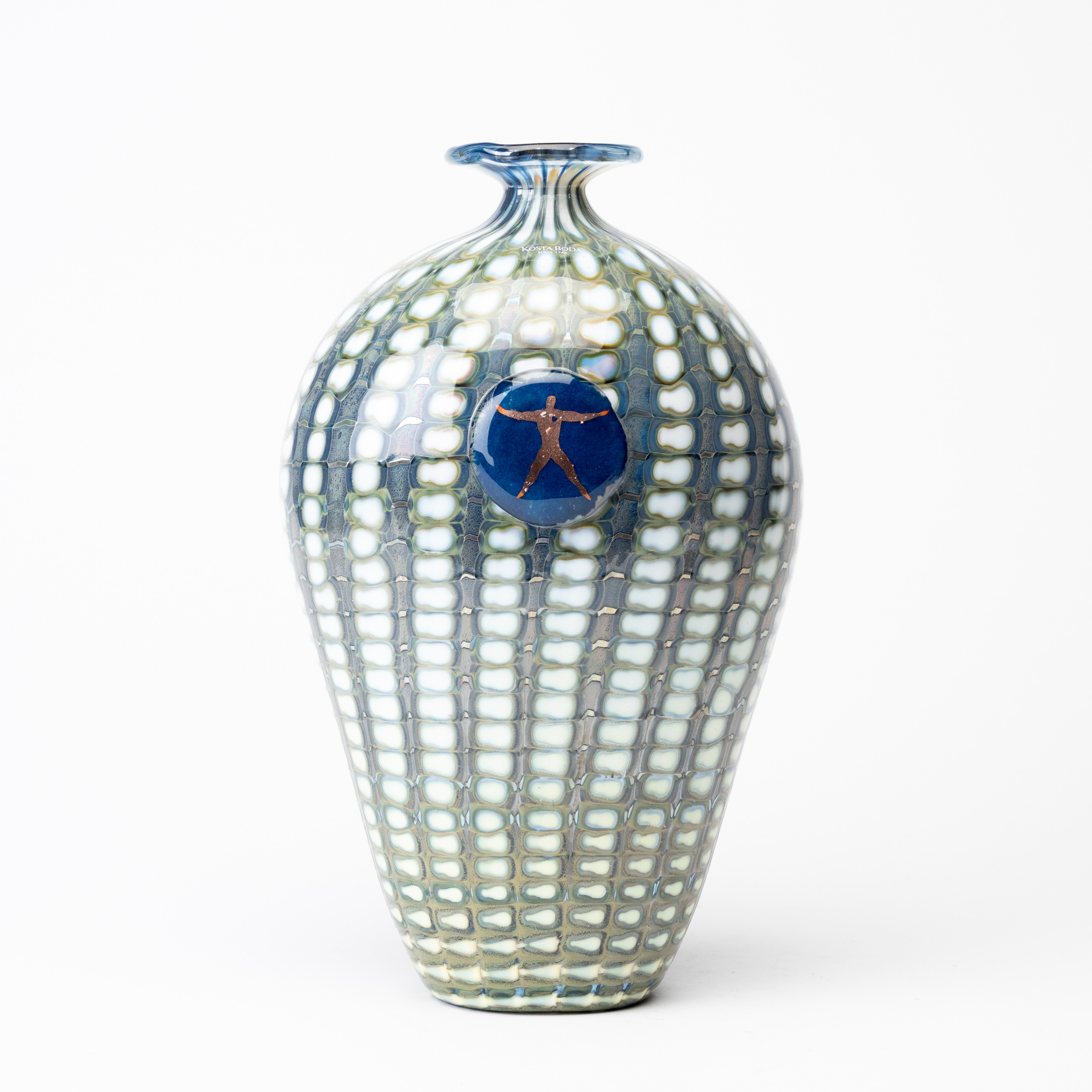 BERTIL VALLIEN. Vas, glas, "Father of Pearl"/ "Jupiter" special edition, signerad, etikettmärkt, Kosta Boda, 2000-tal.