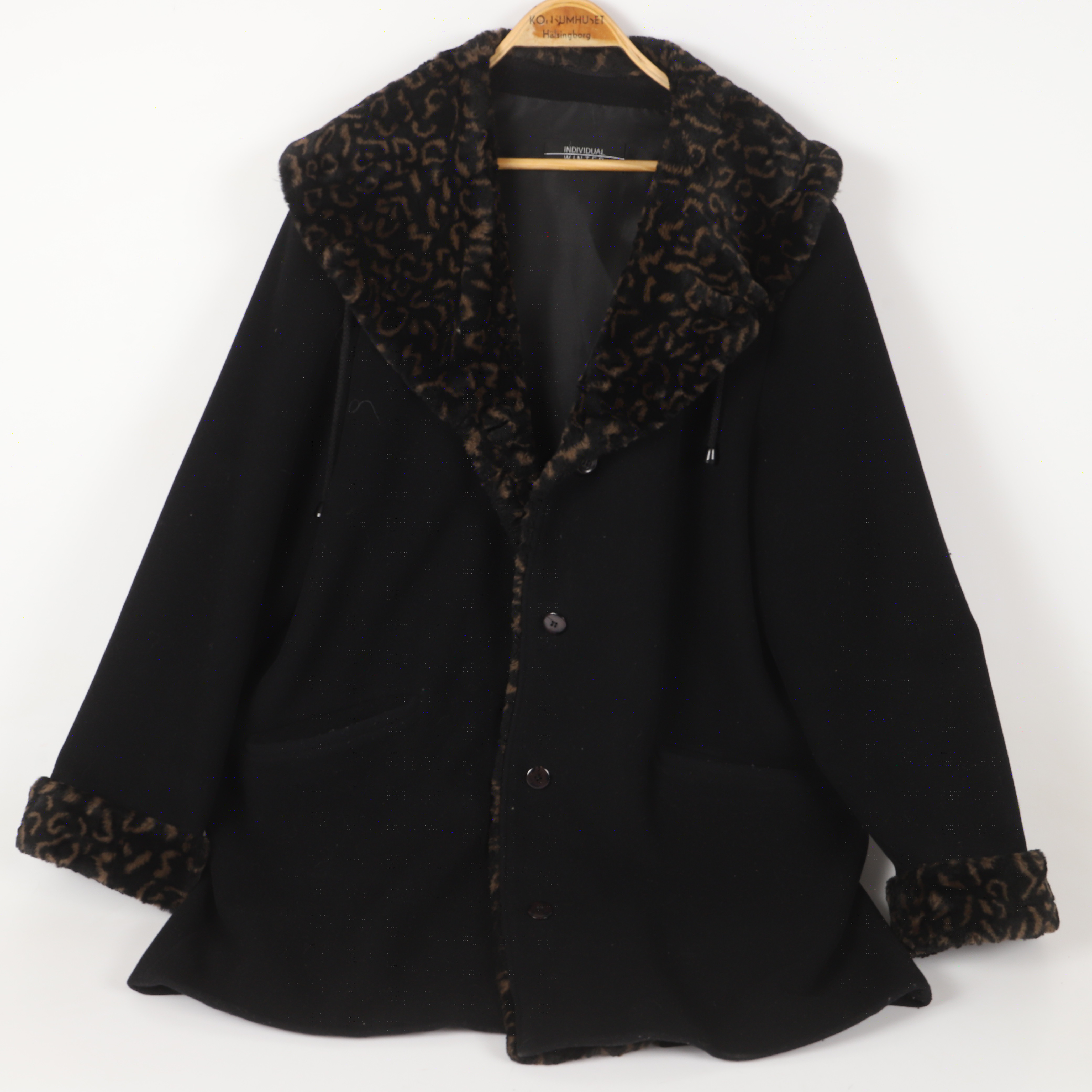 DAMKAPPA, ull m. m. Individual Winter, 1900-tal.