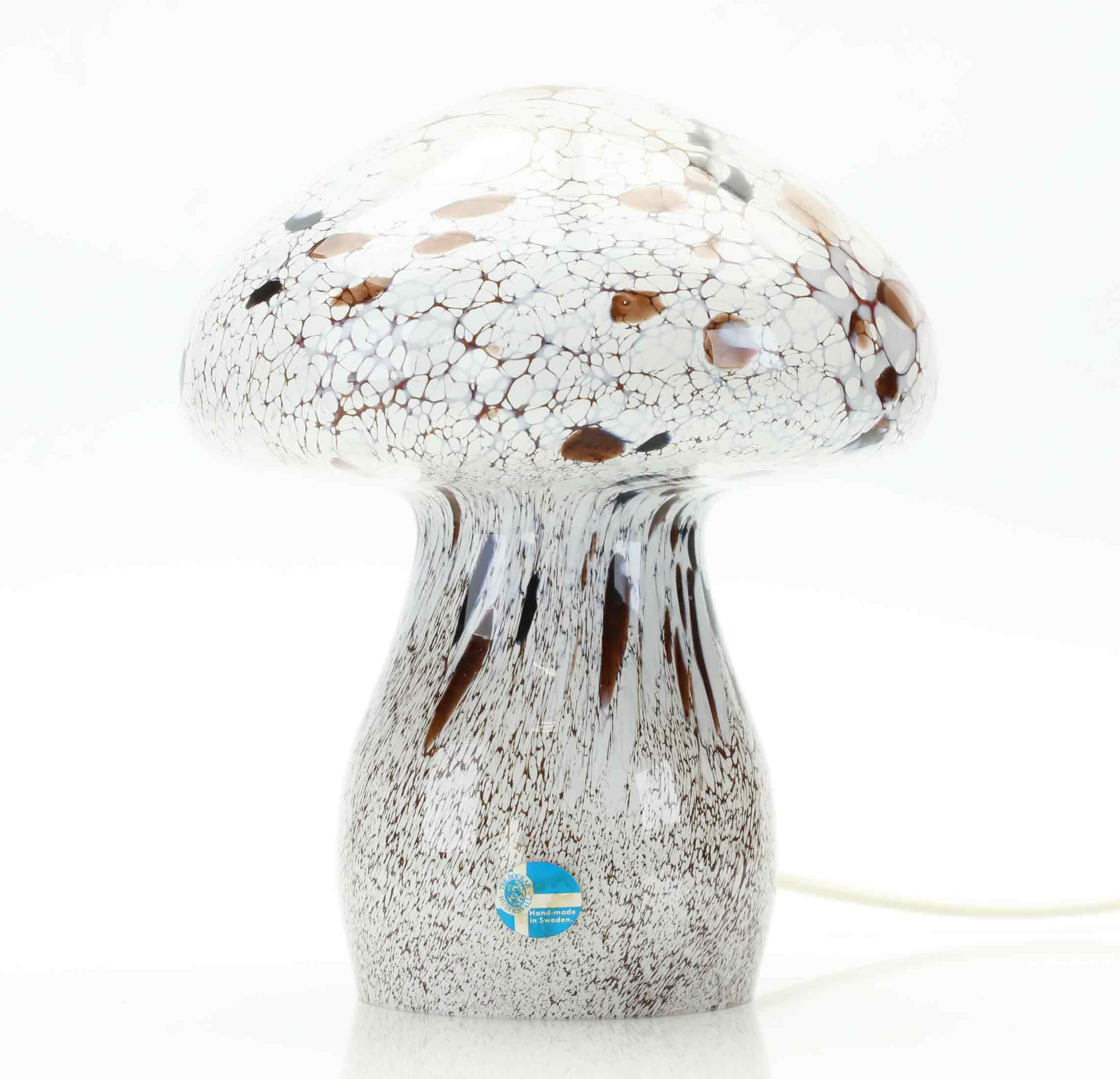 BORDSLAMPA, i form av svamp, glas, Tre Bockar, Hudiksvall.