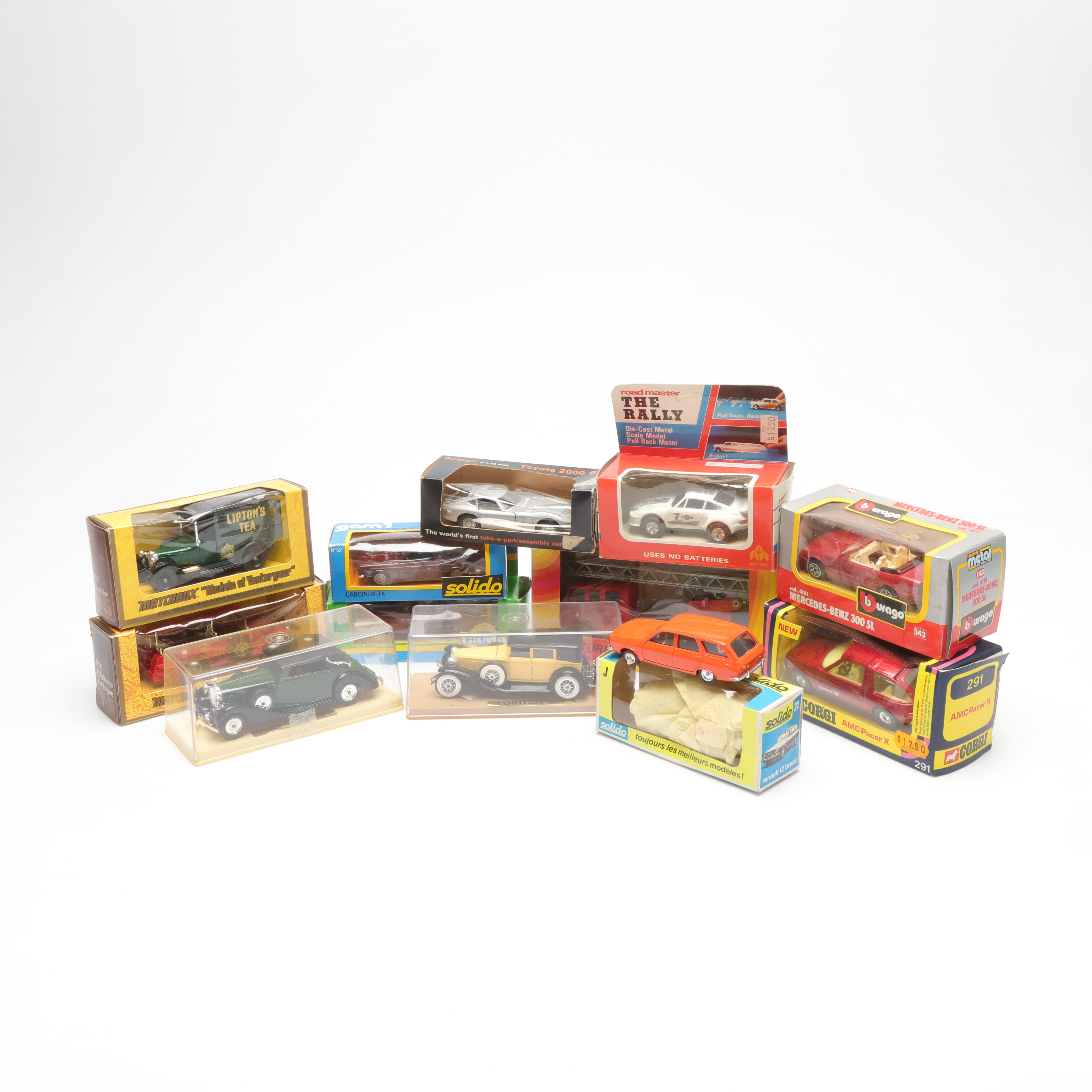 MODELLBILAR/LEKSAKSBILAR, 12 st, bl.a. Solido, Burago.