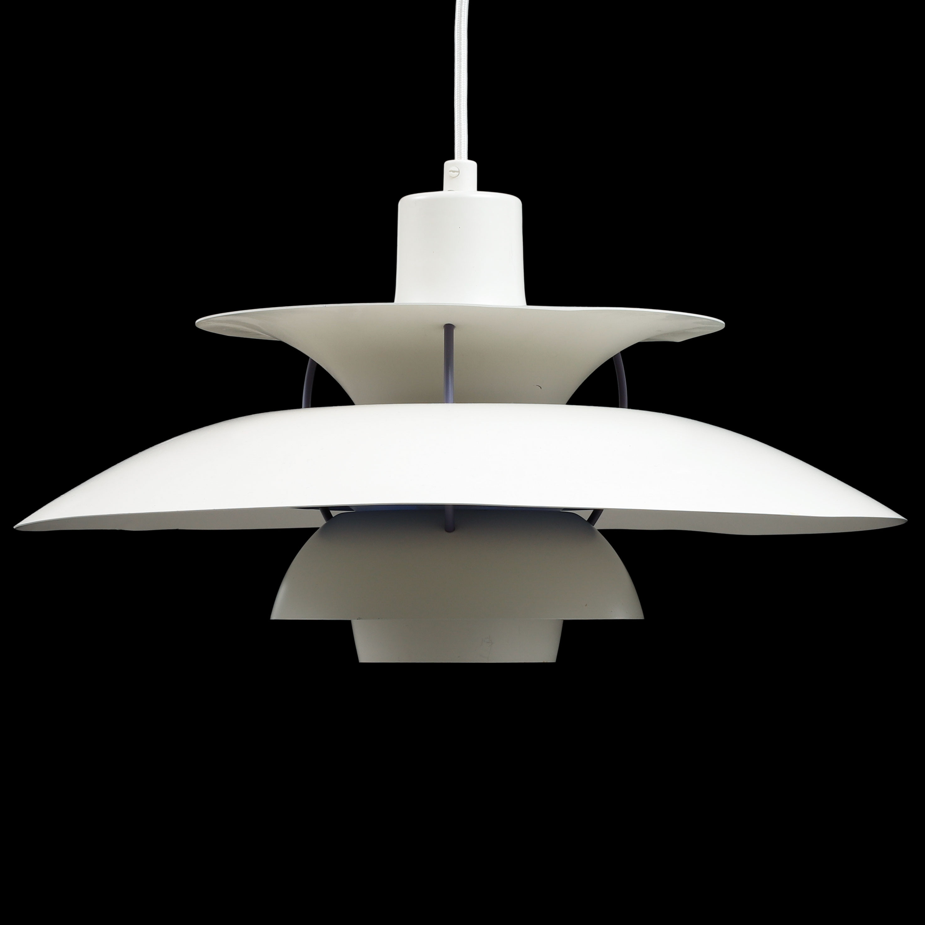 POUL HENNINGSEN. Taklampa, "PH-5", Louis Poulsen, Danmark.