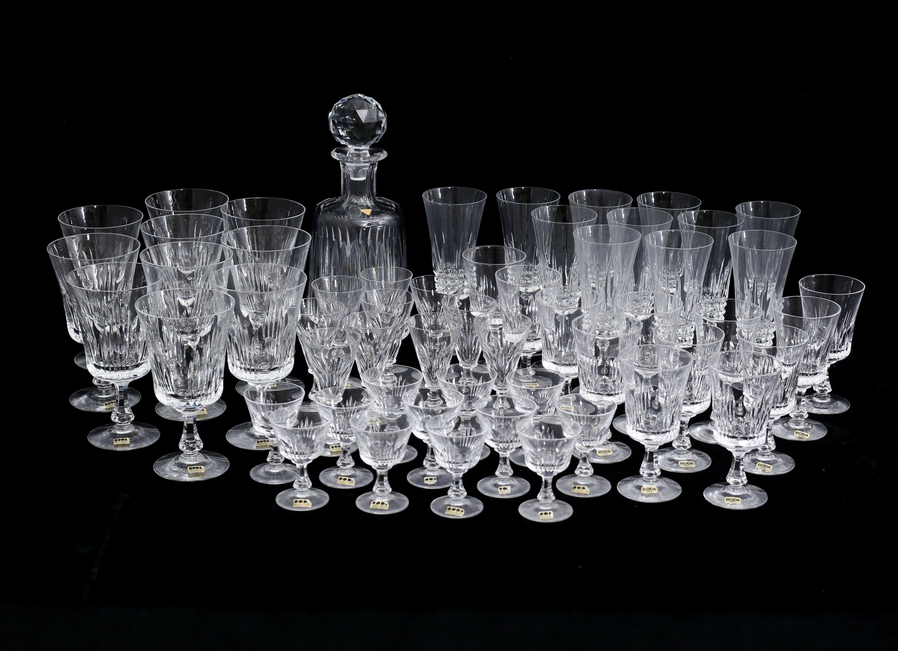 GLASSERVIS, 55 delar, snarlika bla "Chicago", Boda Åfors bruk.