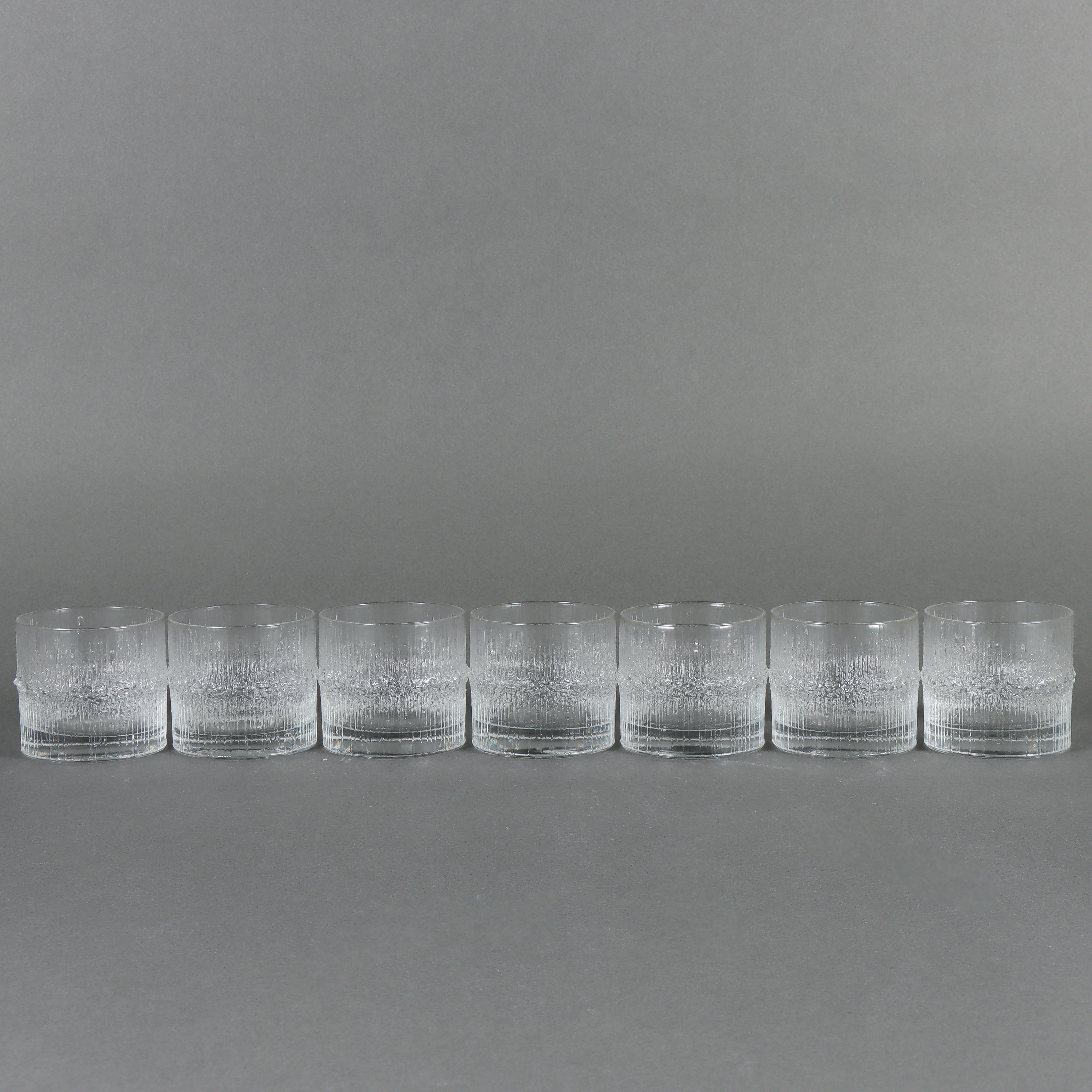 TAPIO WIRKKALA. Whiskyglas, 7 stycken, Iittala Niva.