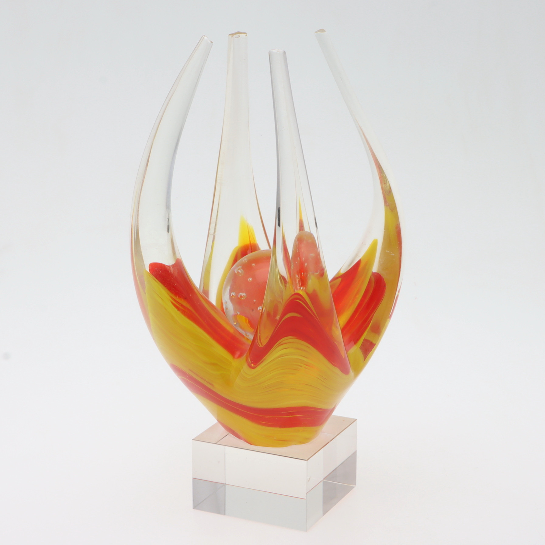 SKULPTUR, med lampsockel, 2 delar, konstglas, osignerad, 1900-tal.