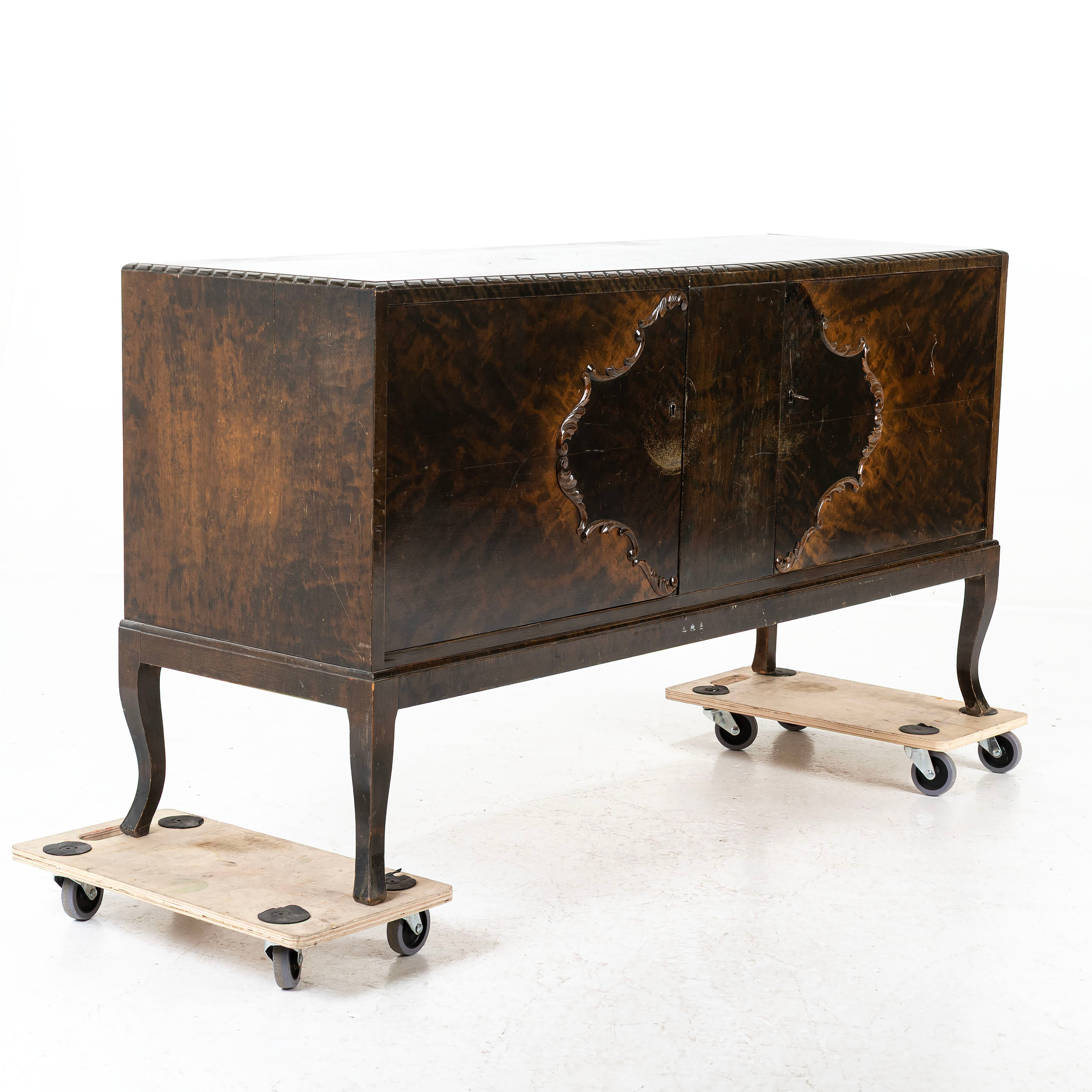 SIDEBOARD, bonad björk, 1900-talets första hälft.
