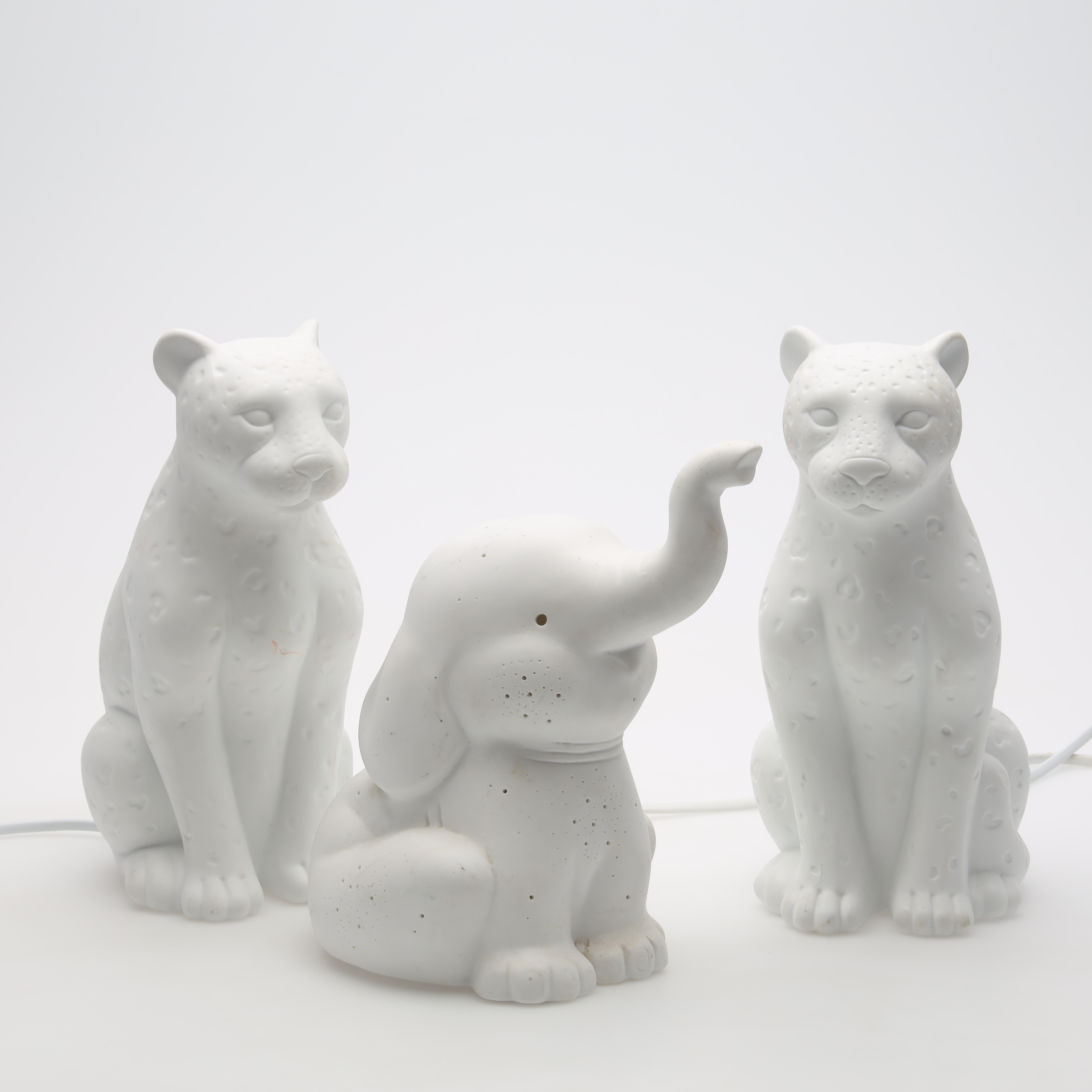 BORDSLAMPOR 3 st i form av djur.