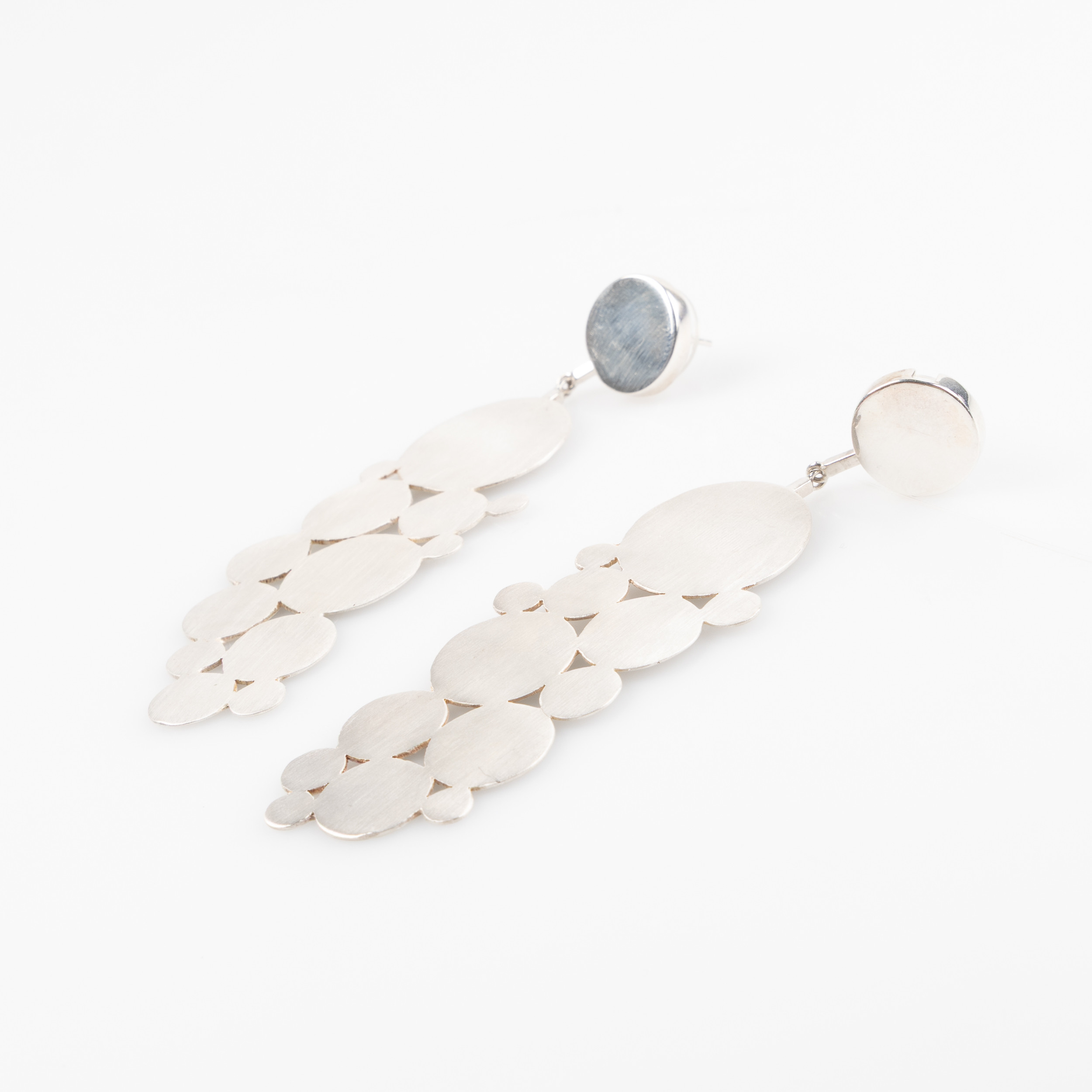 MOM OF SWEDEN, örhängen, delbara, sterling silver.