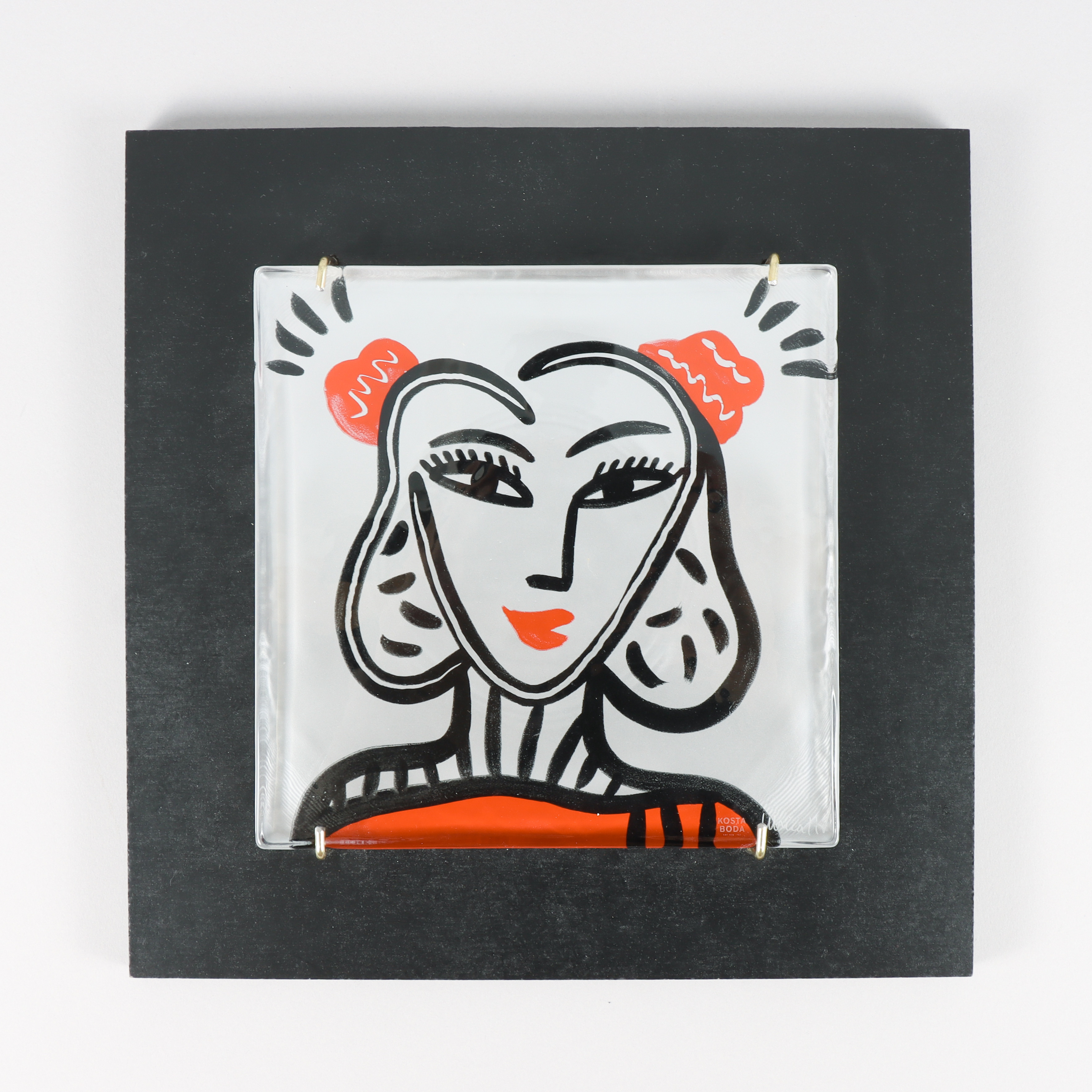 ULRICA HYDMAN-VALLIEN. Glastavla, signerad, Kosta.