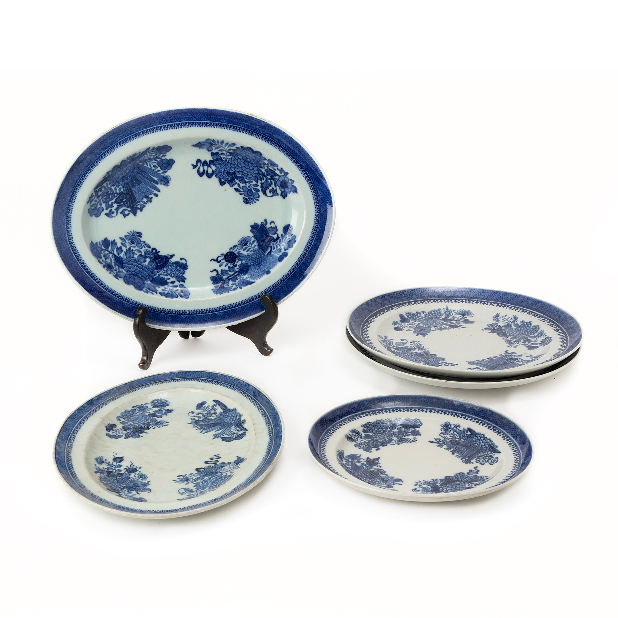 SERVISDELAR, 5 st, porslin, Kina, 1700-tal.