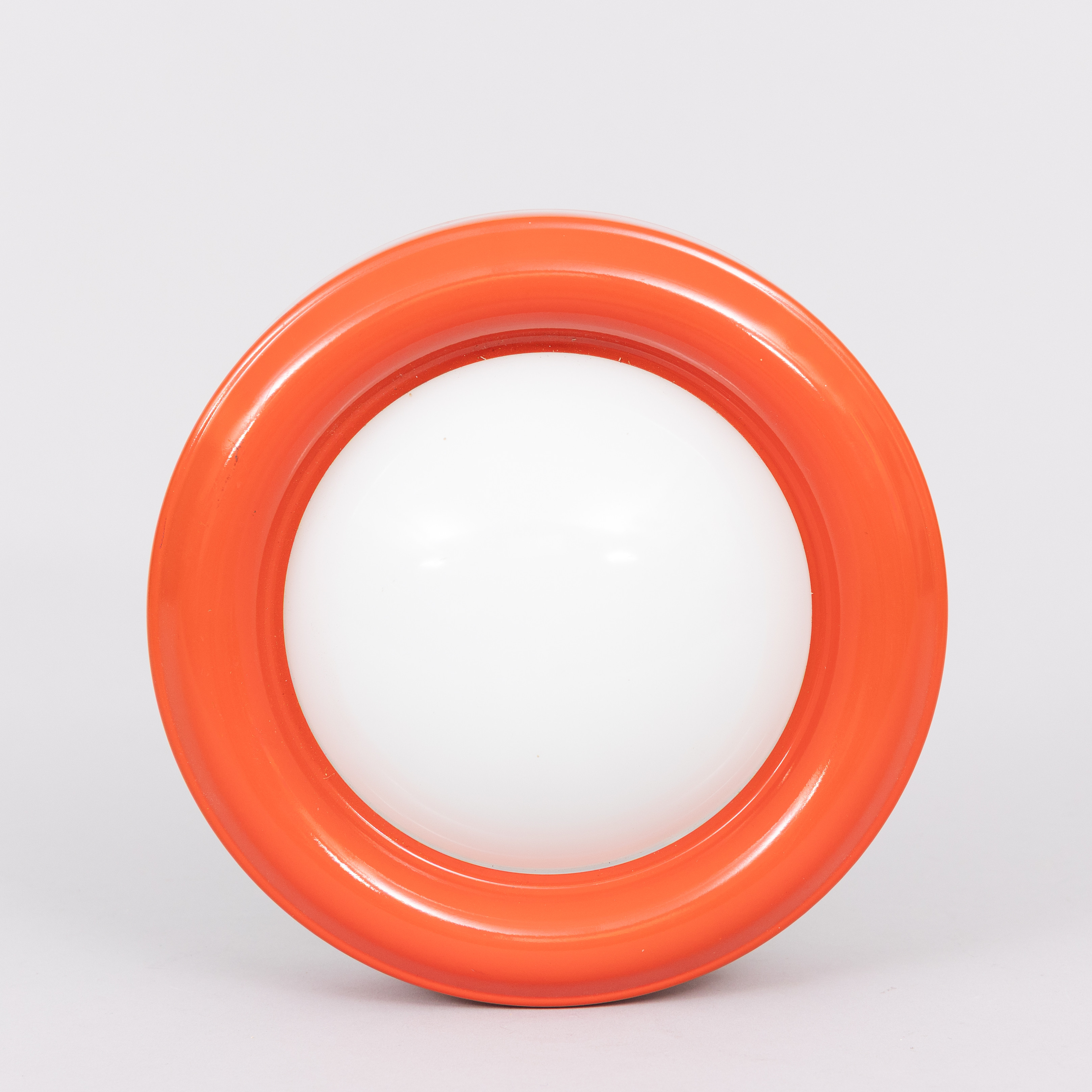 VÄGGLAMPA, metall och plast, 1960/70-tal.