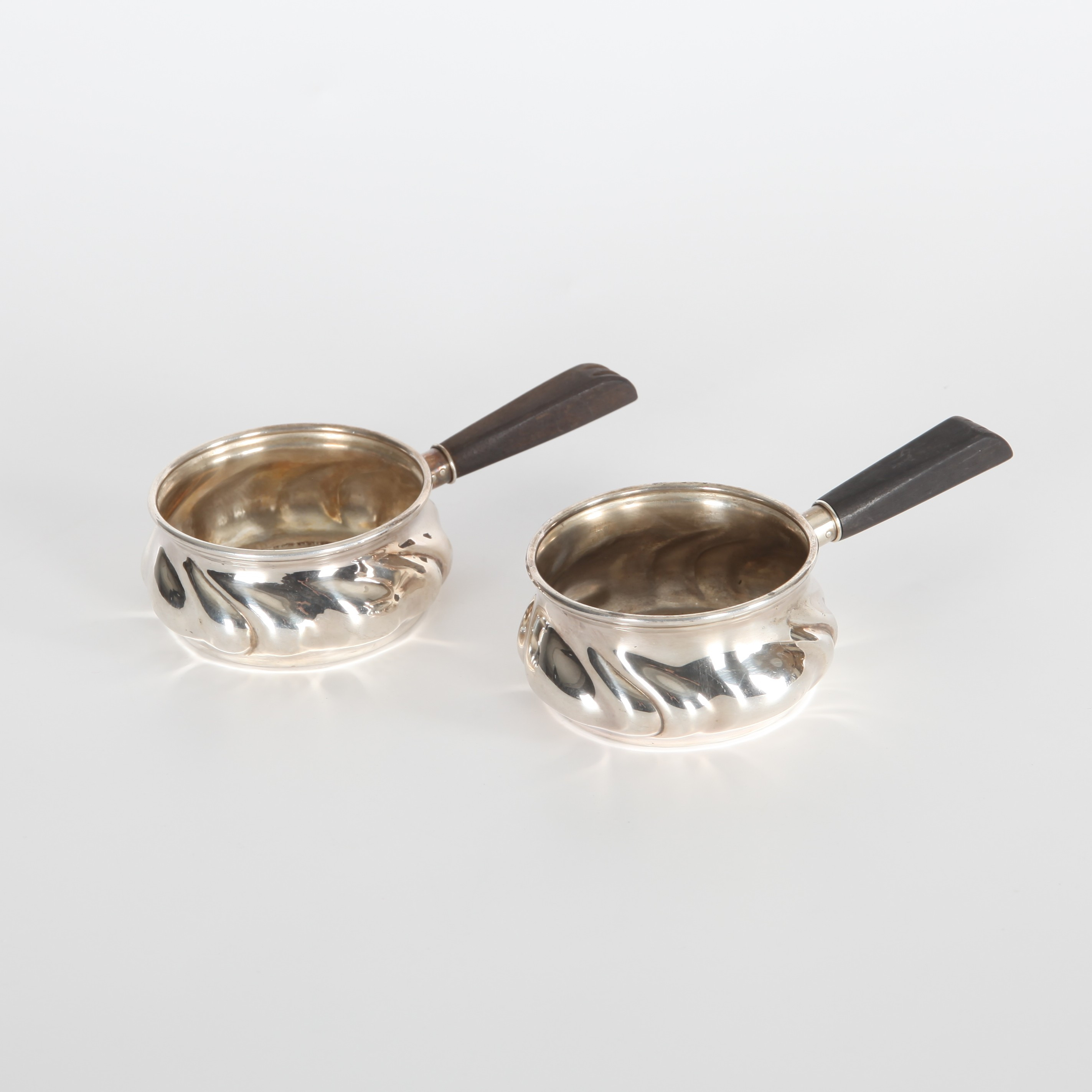 SMÖRVÄRMARE, 2 st, silver, Tyskland, 1900-talets första del.