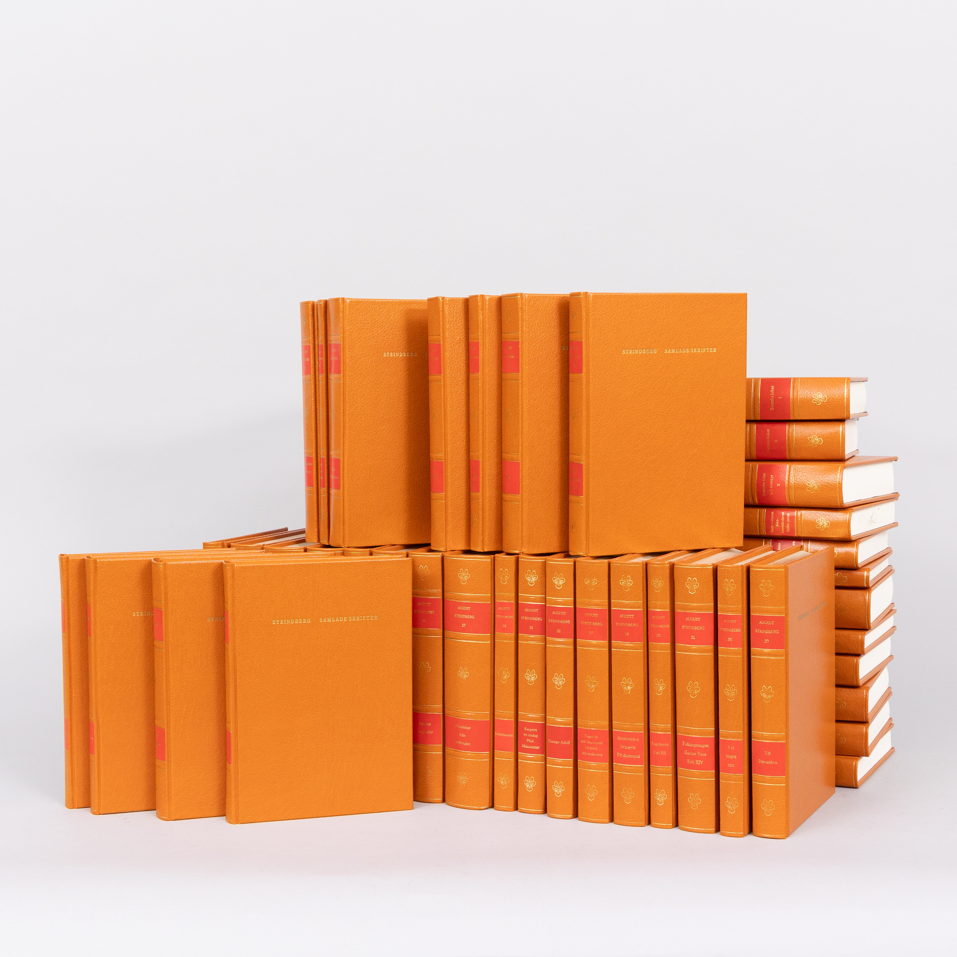 AUGUST STRINDBERG. Strindberg samlade skrifter, 55 band, Albert Bonniers förlag, Stockholm. 1987.
