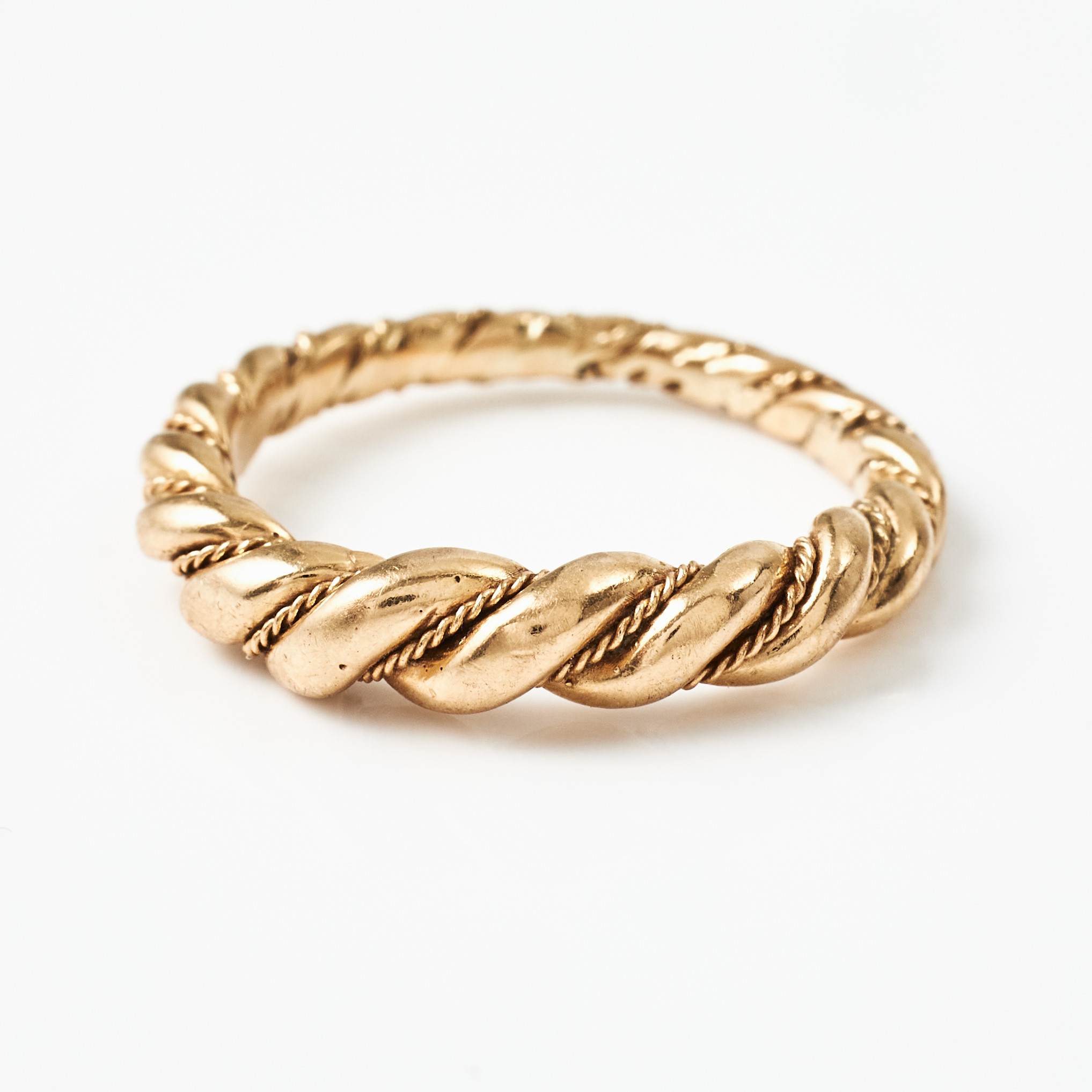 RING, 18 k guld, spiralvriden, kopia efter en vikinga ring, Gunnar Guldsmed, G Wetteholm, Varberg 1991.