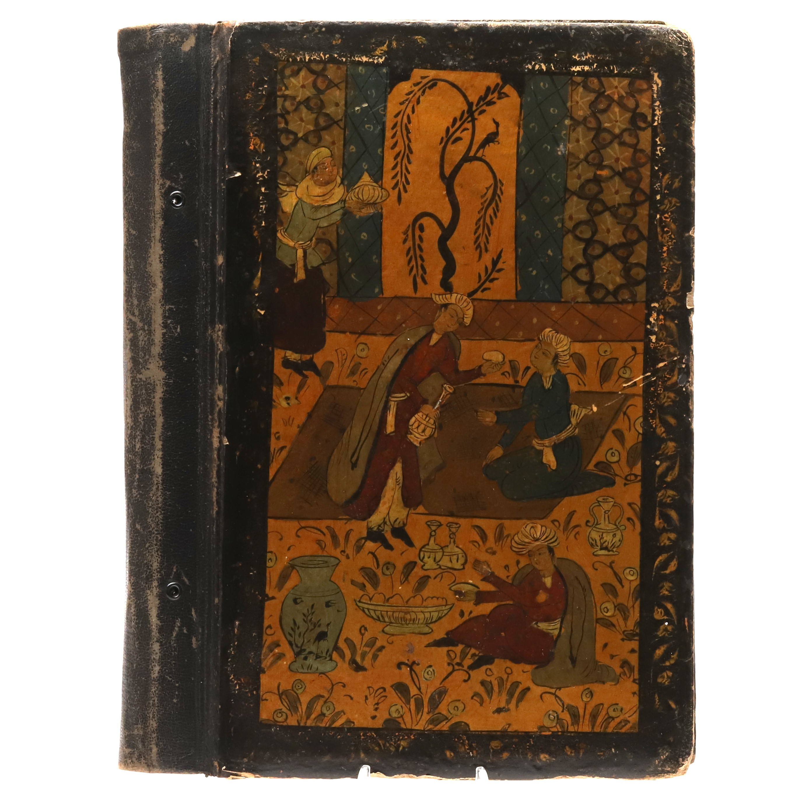 Persiskt lackkonvolut, bemålat på båda sidor., 1900-talets första hälft.