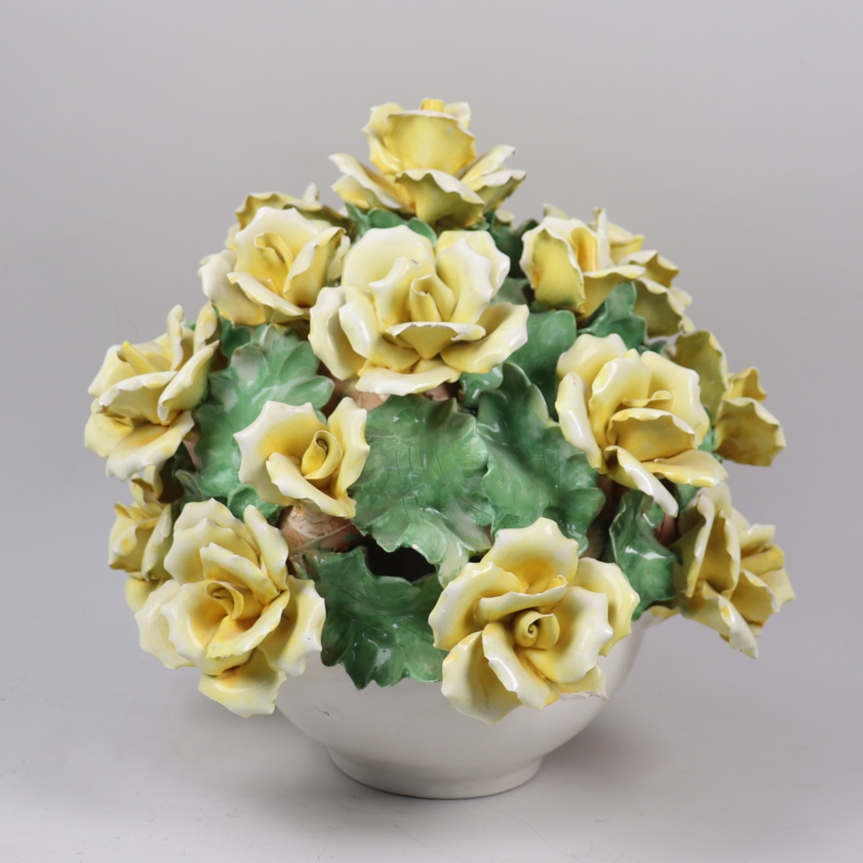 BORDSDEKORATION, porslin, Carbone, Italien, blommor i kruka.