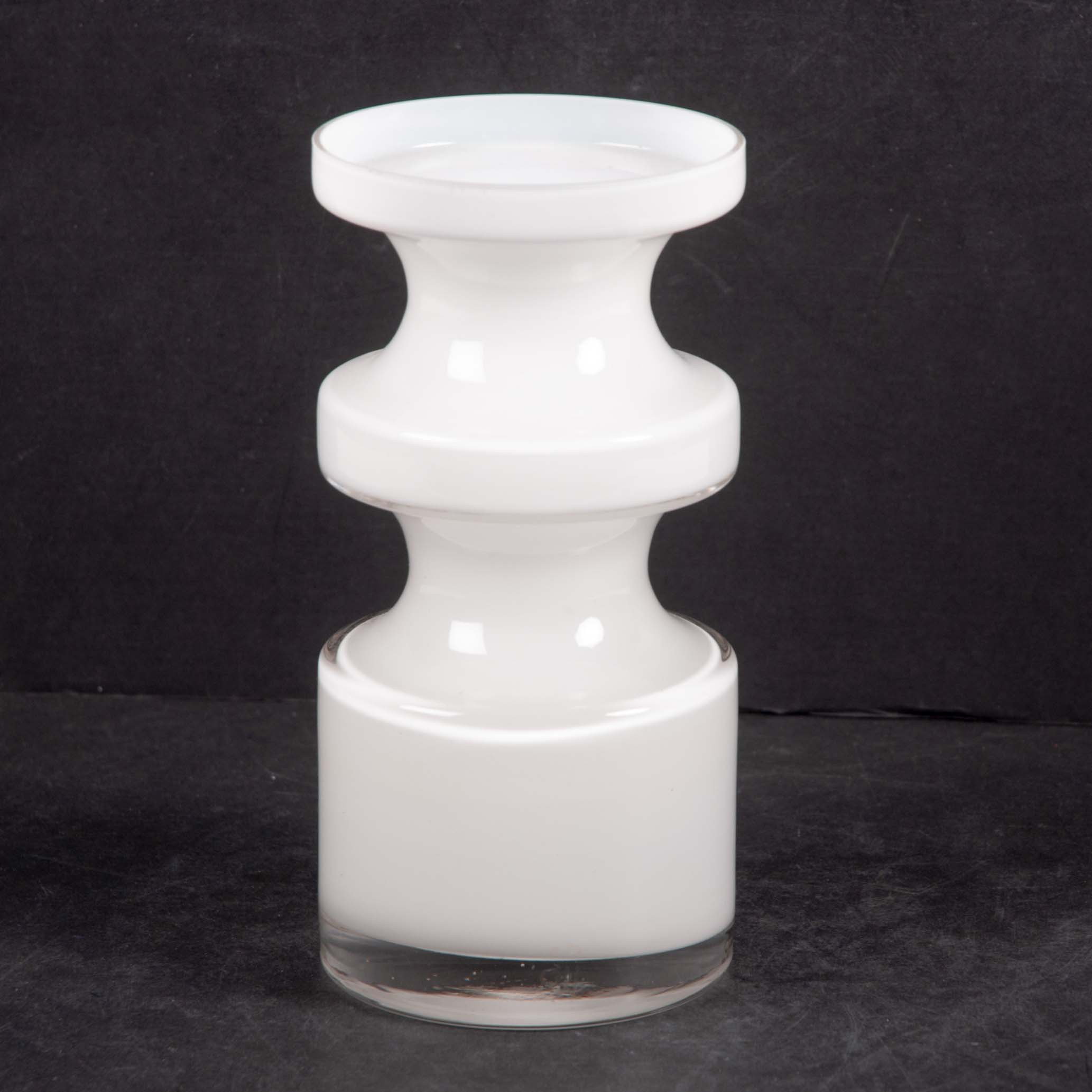 PO STRÖM. Vas, Alsterfors glasbruk, 1900-talets andra hälft.