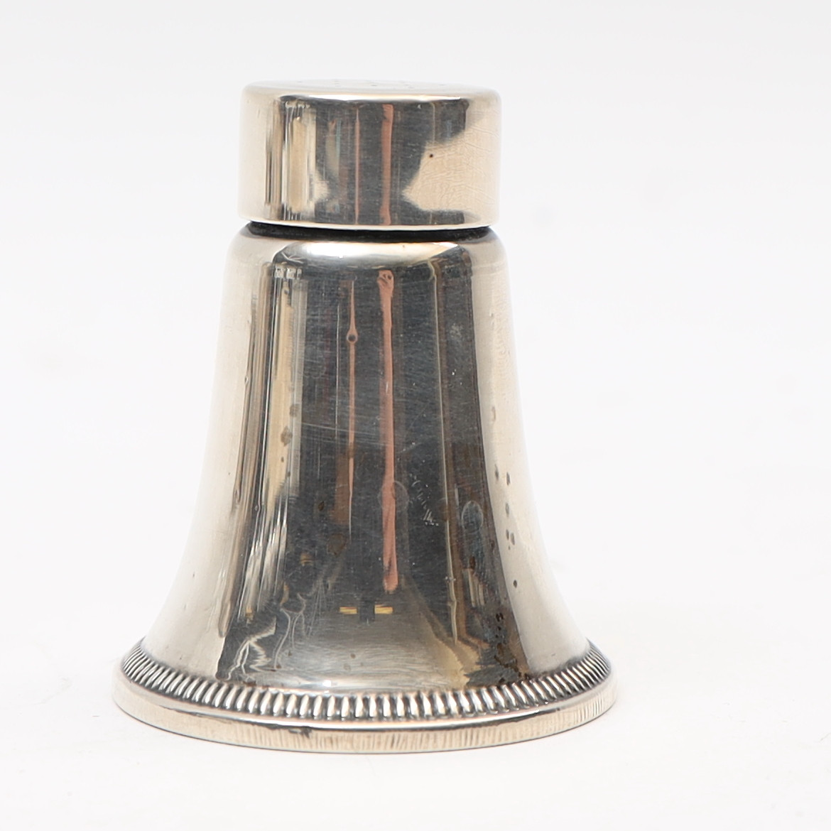 STRÖARE, sterlingsilver, gjuten bård, insats i glas, stämplad.