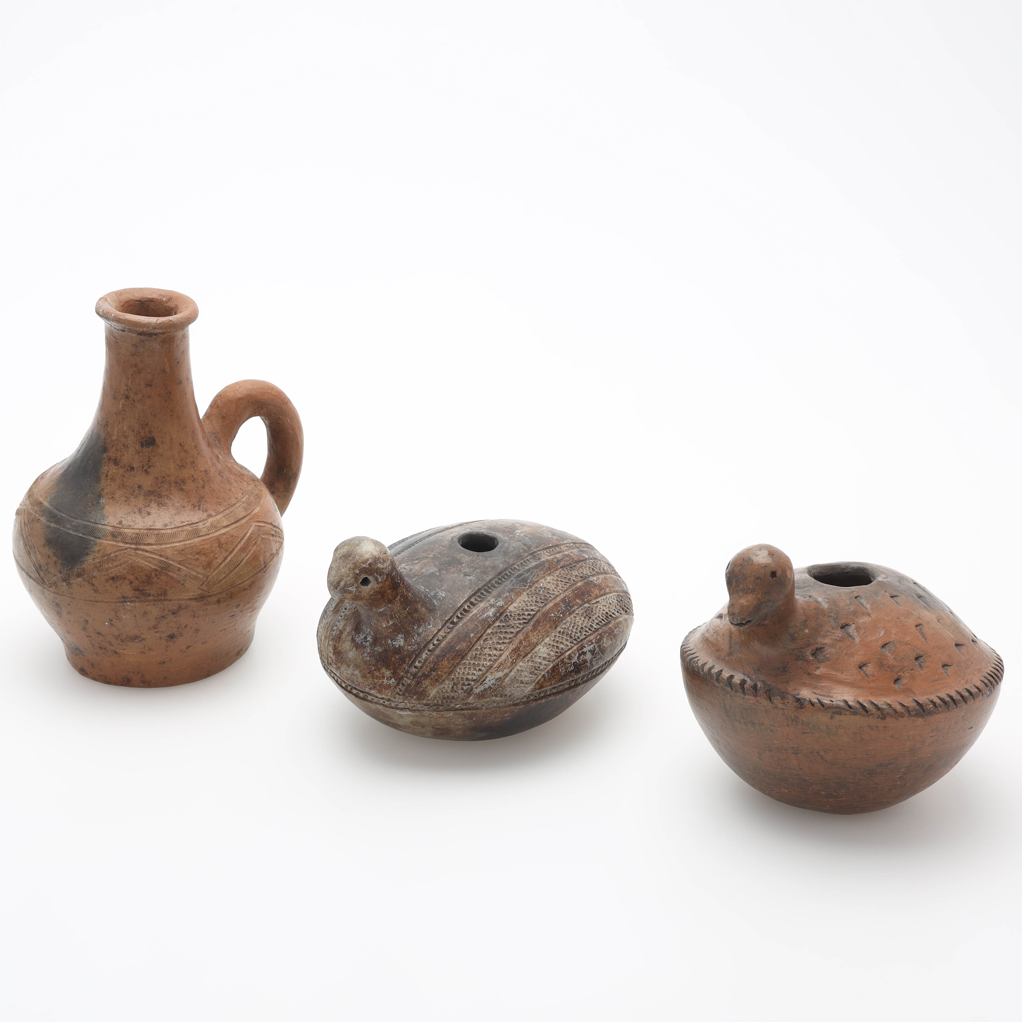 SAMLING KERAMIK, 3 delar, kärl och hänkelurna, Zambia.