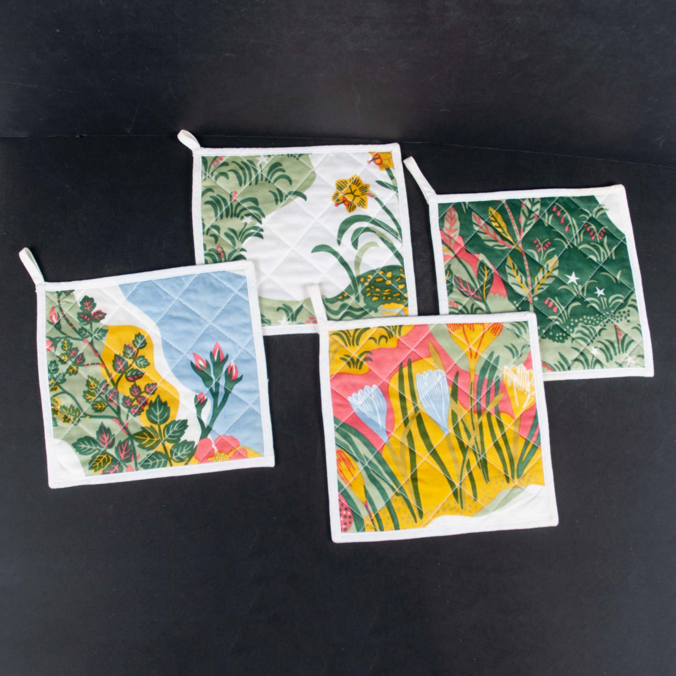 GRYTLAPPAR MED JOSEF RANK TYG, 4 ST.