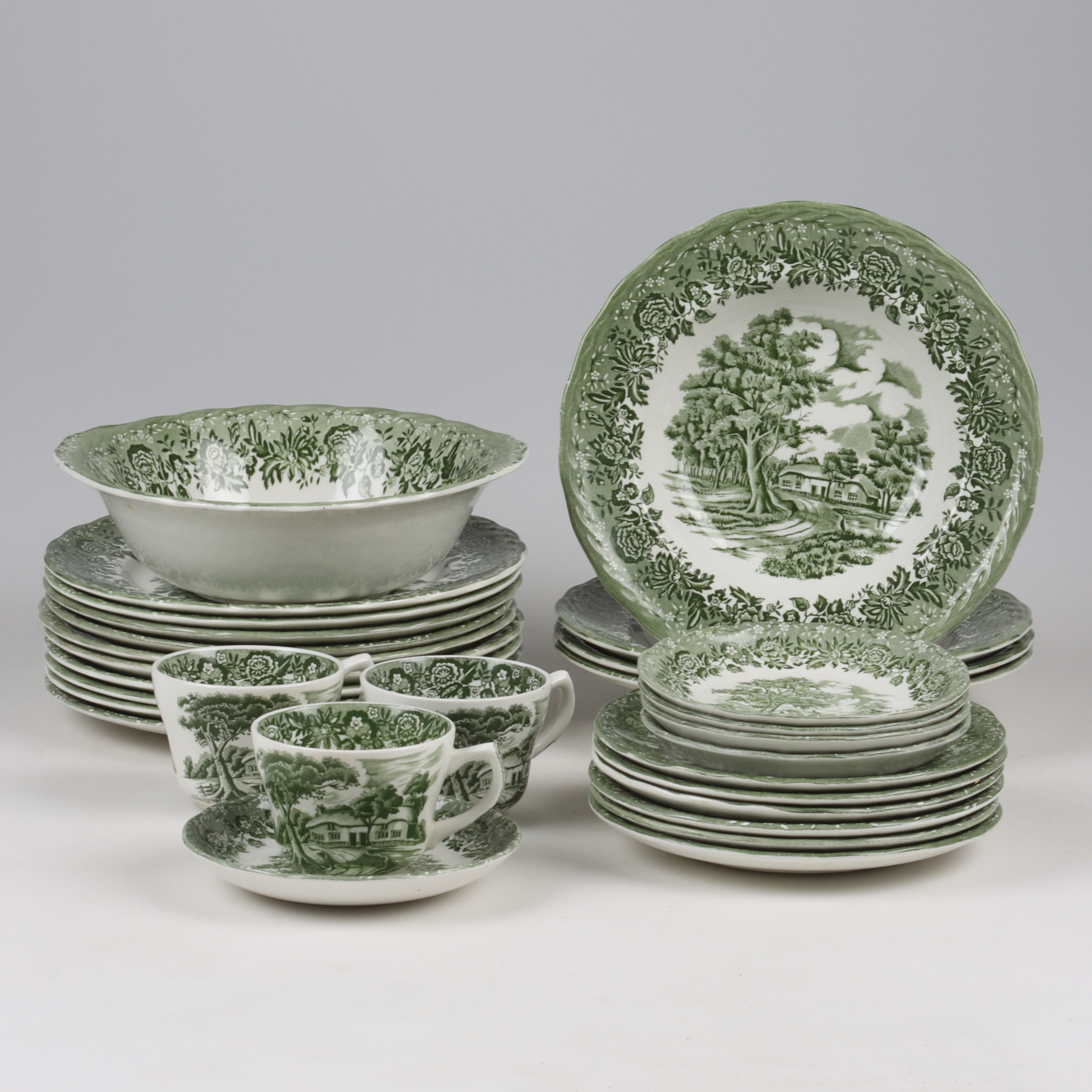 SERVISDELAR, 29 st, porslin, "Country Style", Staffordshire, England.