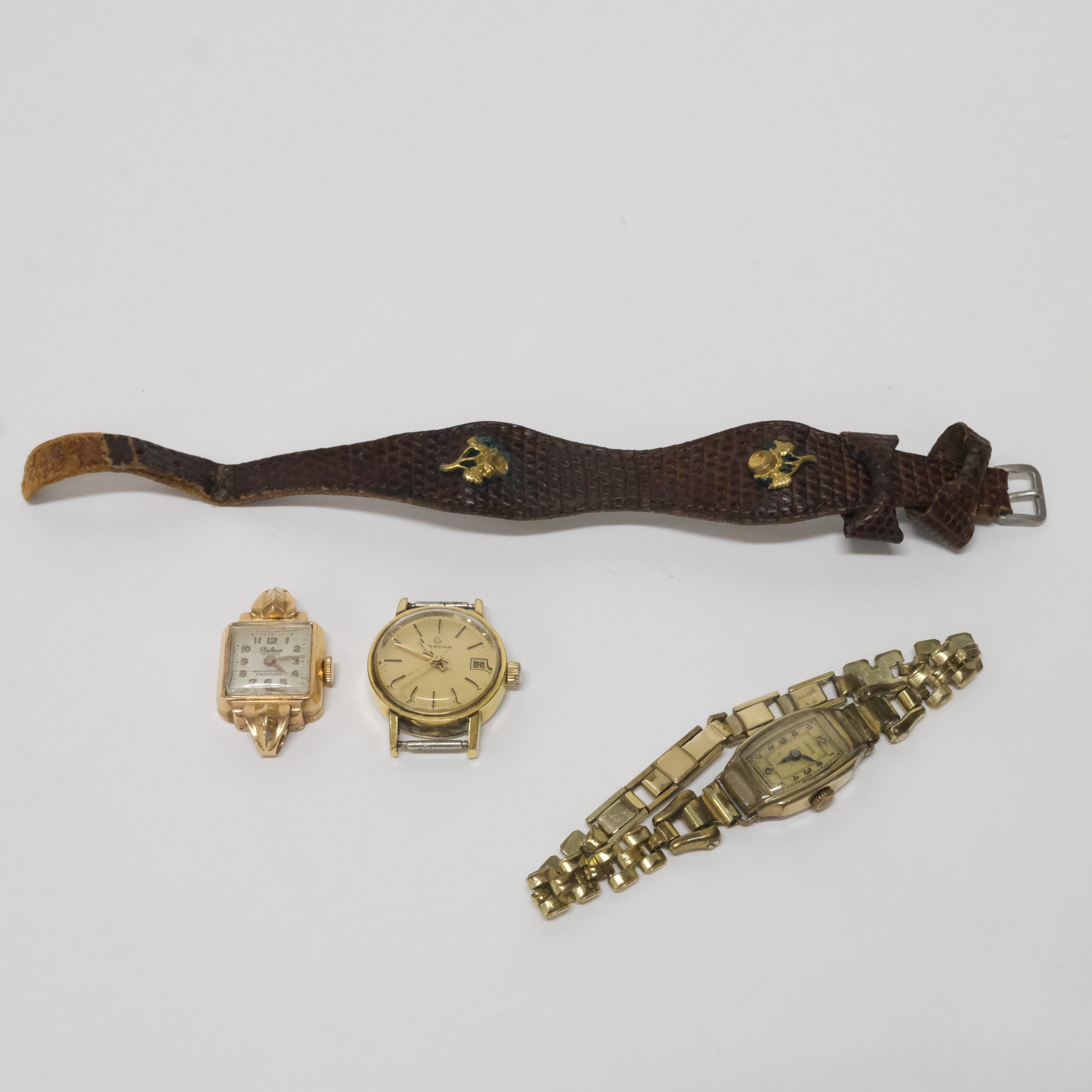 TRE DAMARMBANDSUR VARAV ETT I 14 K GULD.