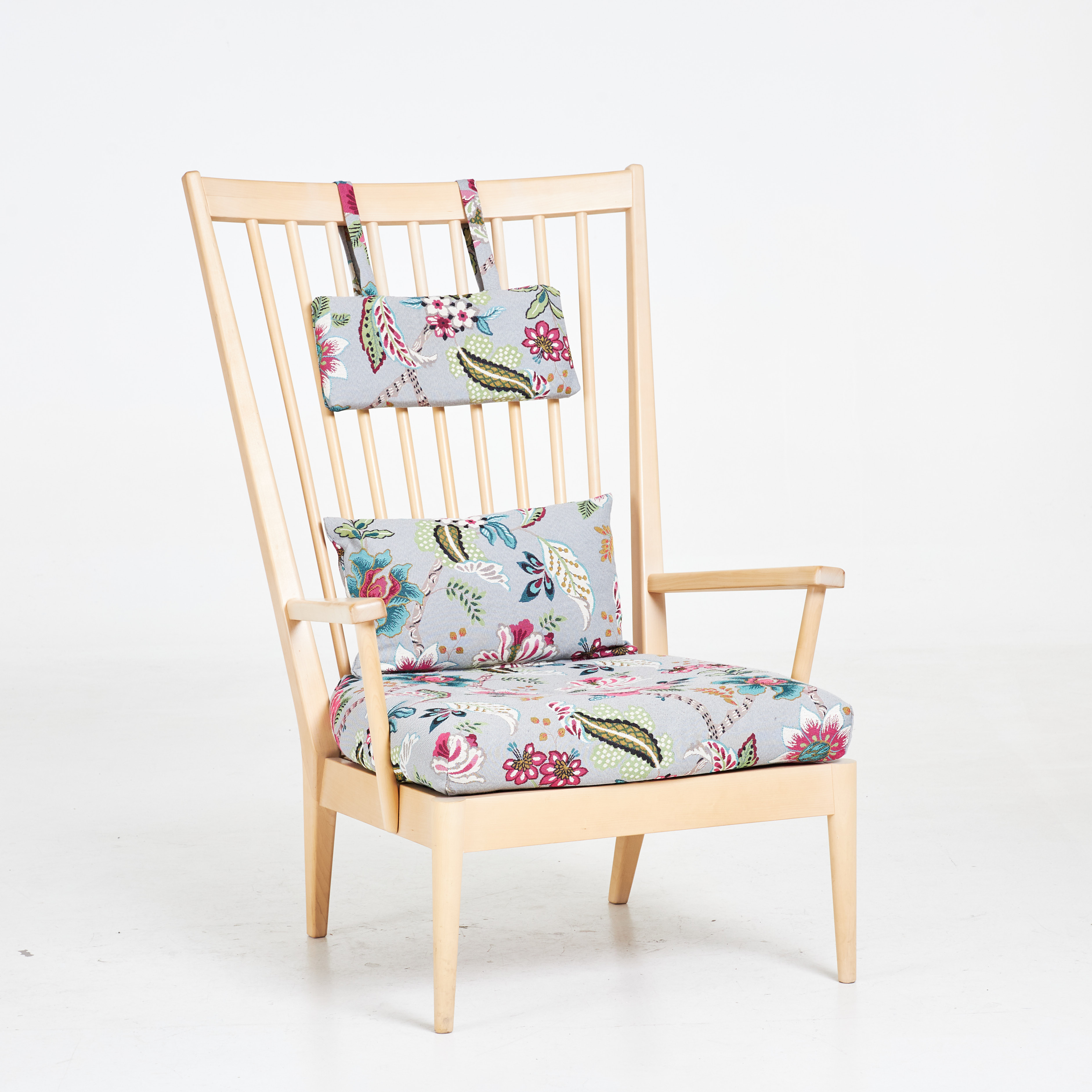 FÅTÖLJ, "Orust", Torkelson, lösa plymåer, nackkudde, björk, samtida.