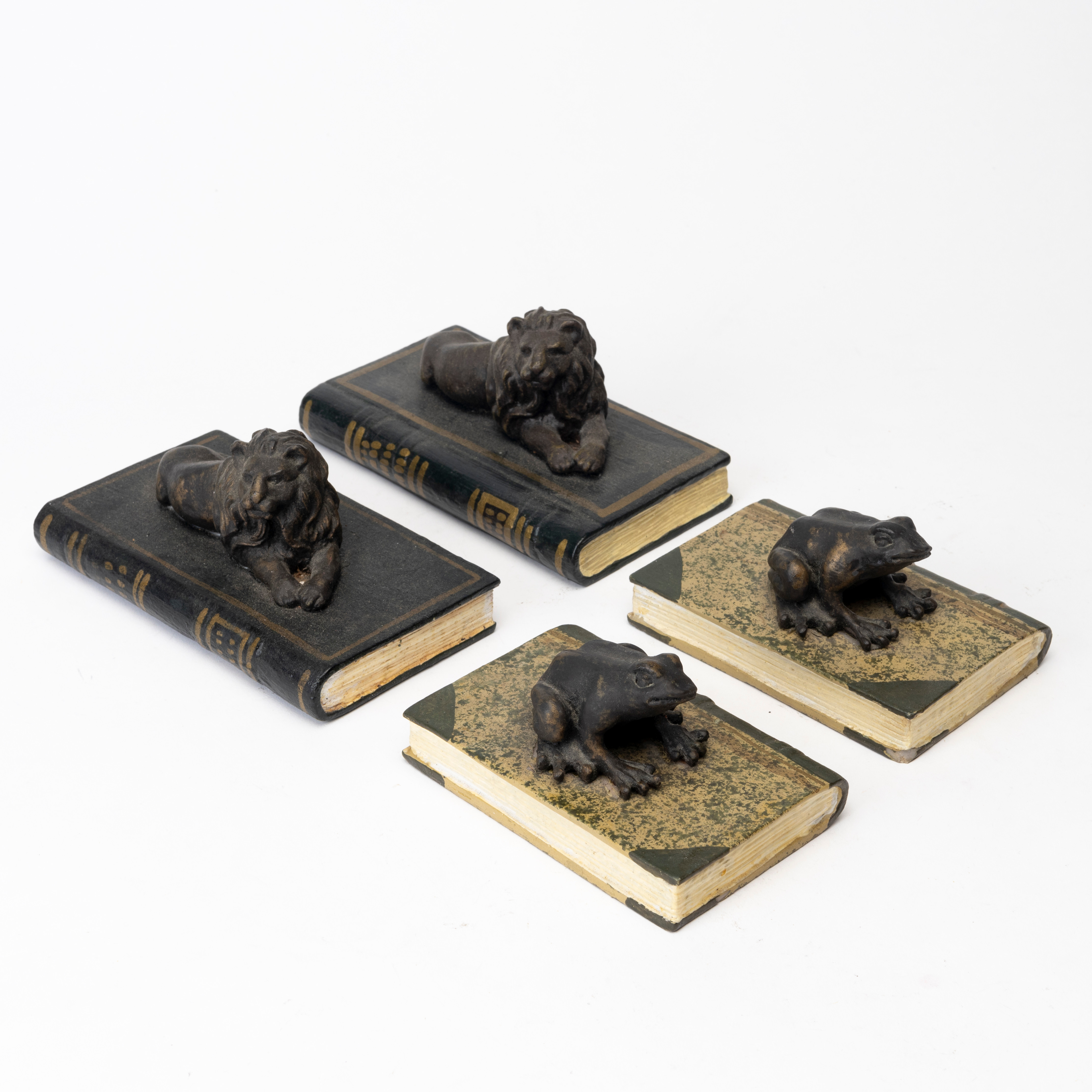 BREVPRESSAR, 2+2 st, keramik, England, 1900-tal.