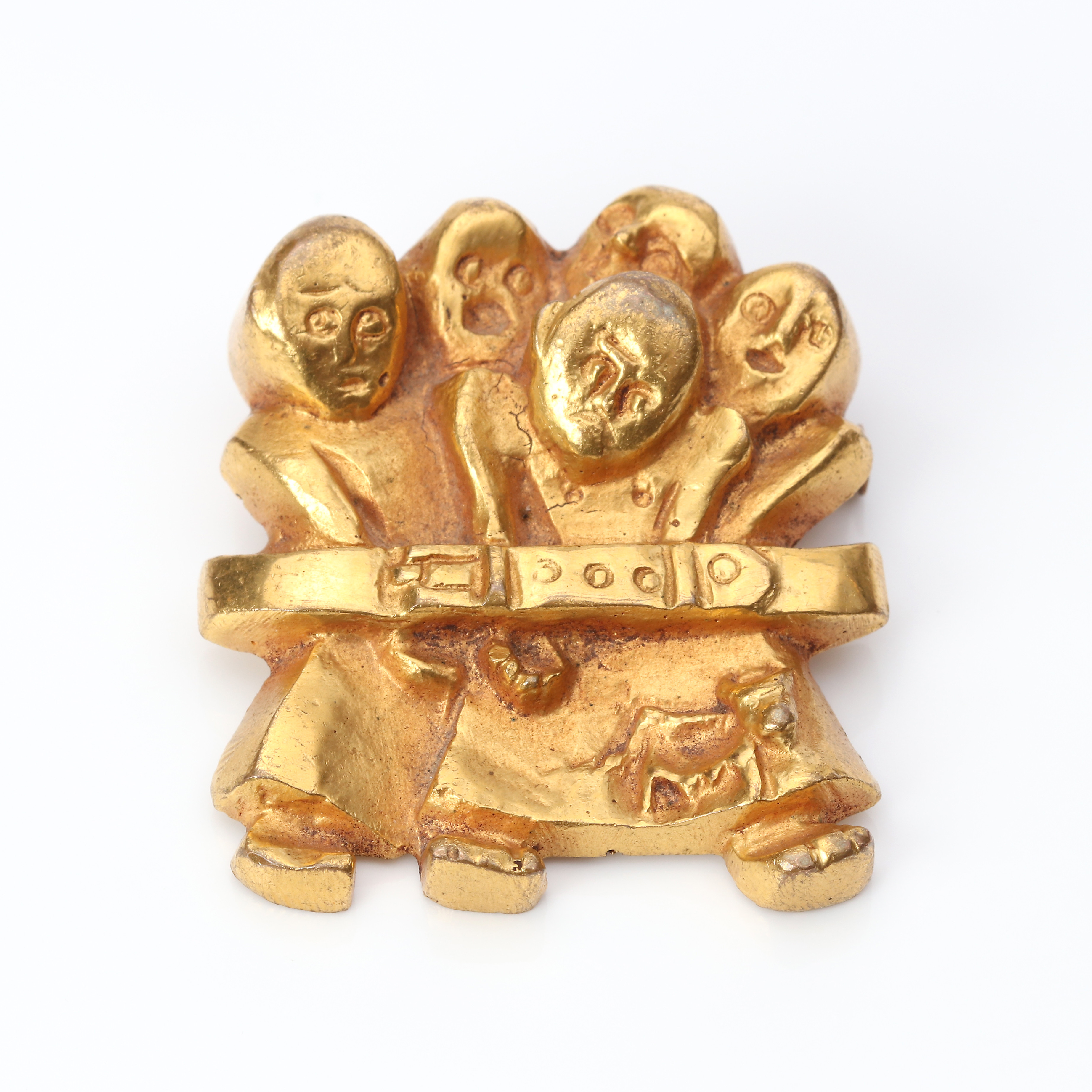 LINE VAUTRIN. (1913-1997), BROSCH, FÖRGYLLD BRONS, "La Manifestation".