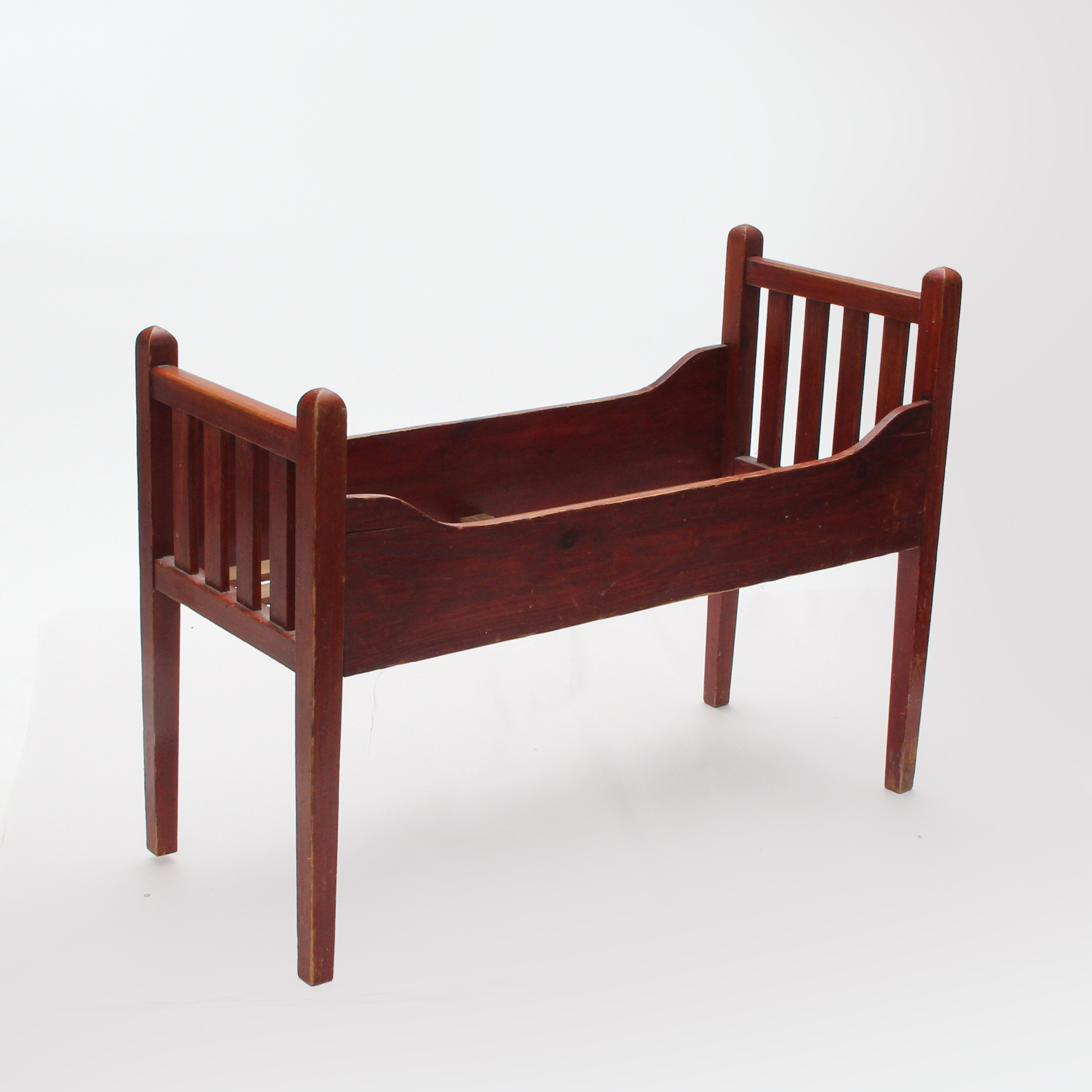 DOCKSÄNG, trä, tidigt 1900-tal.