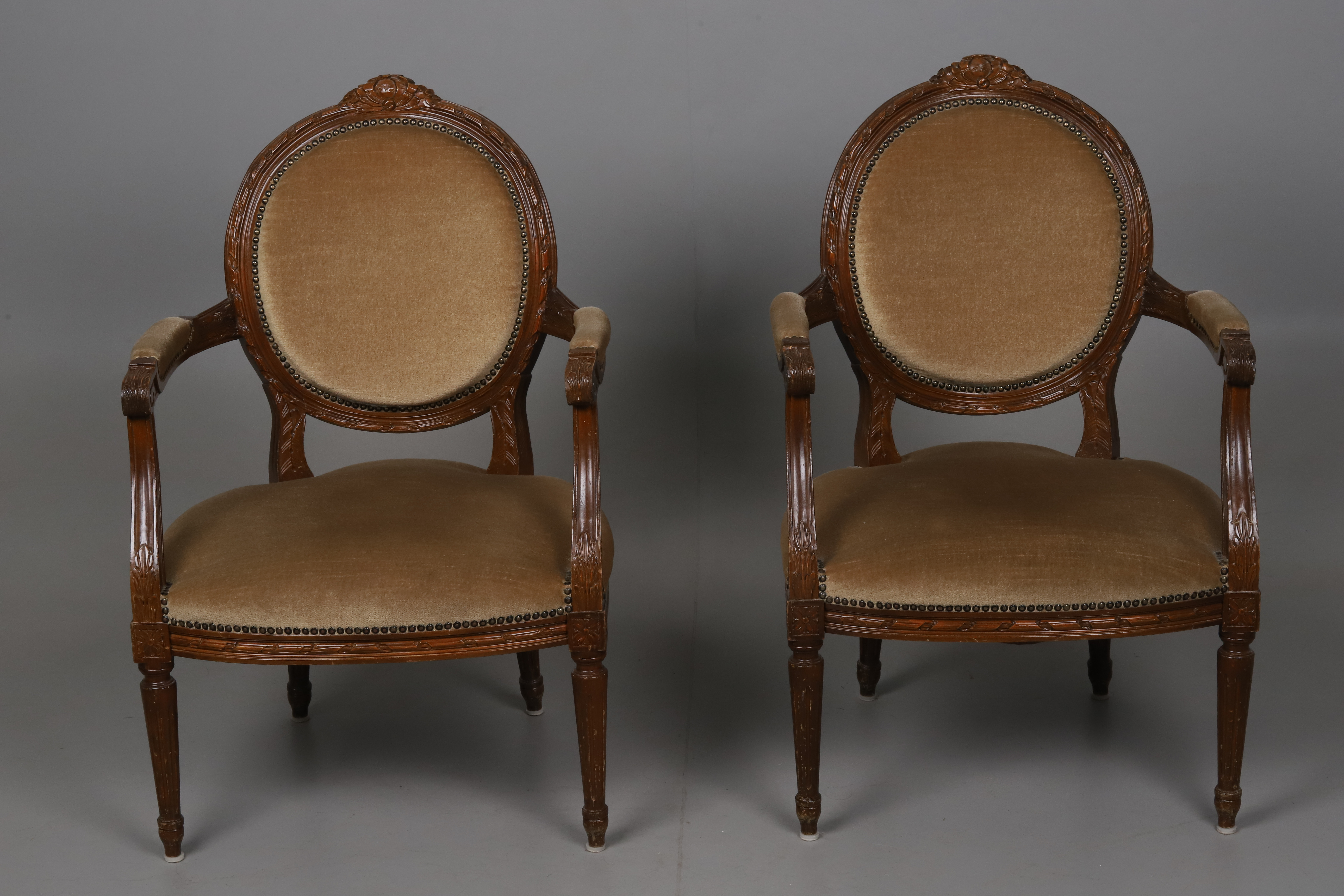 KARMSTOLAR, 1 par, Gustaviansk stil. 1900-tal.