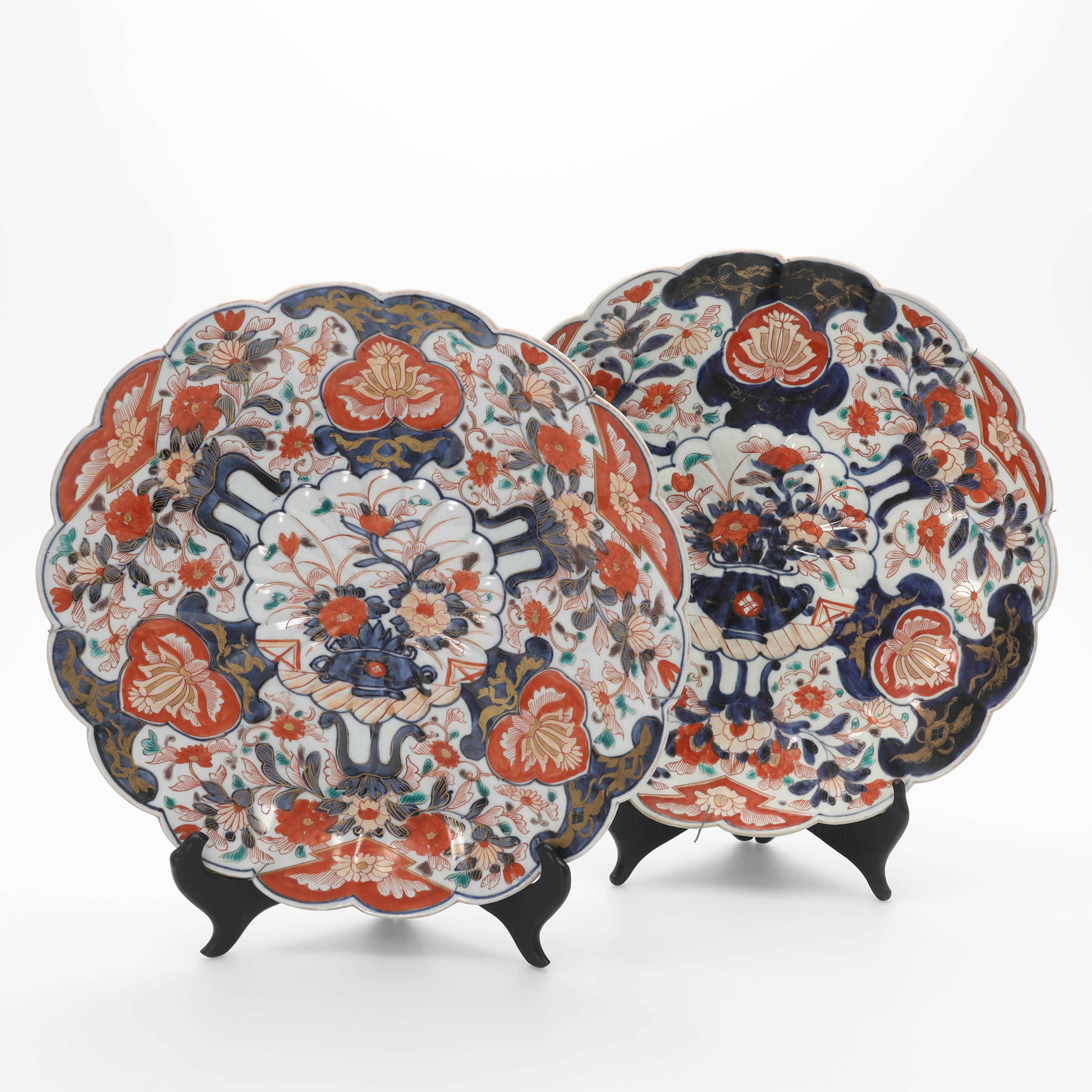 FAT, 2 st, porslin, Imari, Japan, 1800-tal.