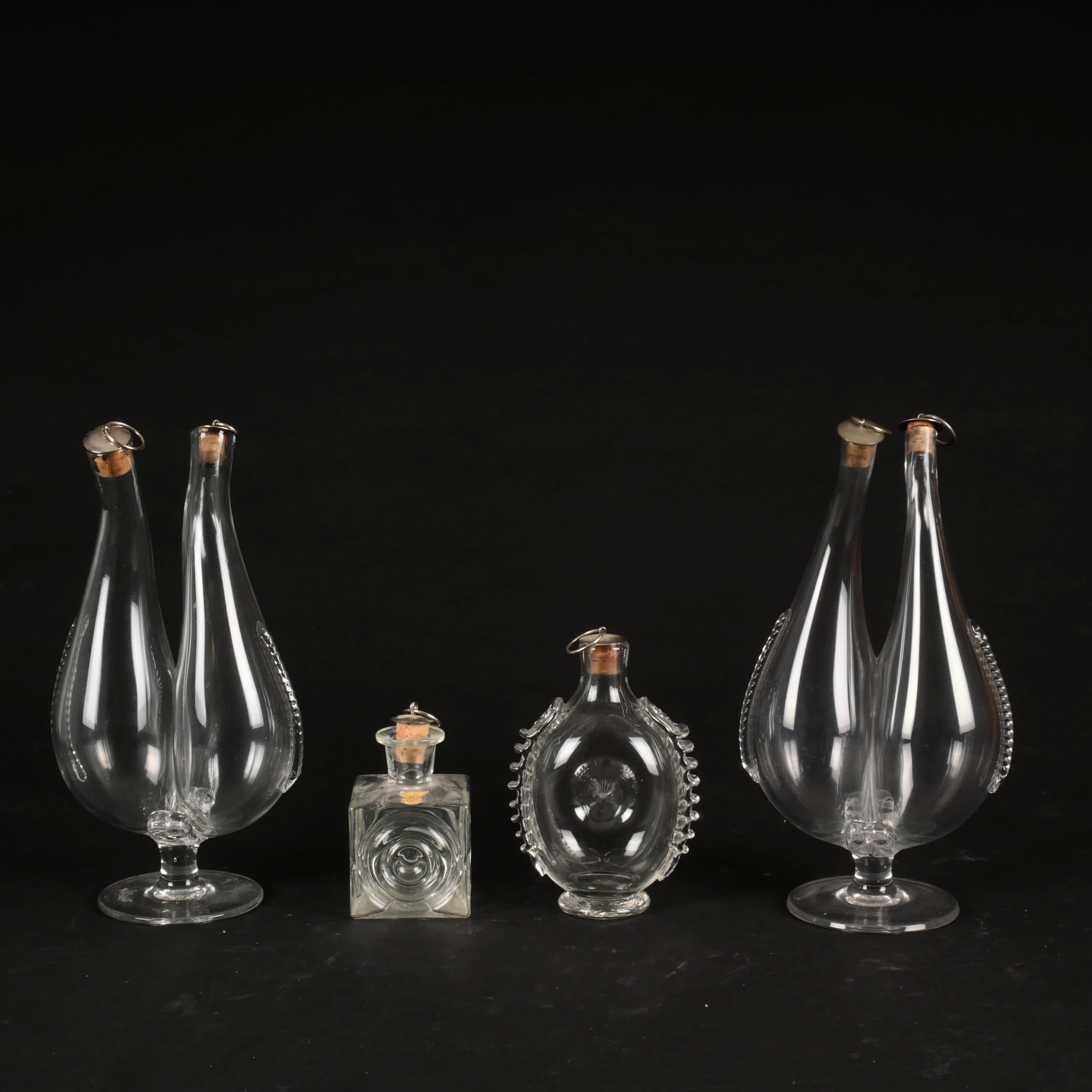 TVILLINGFLASKOR, BRÄNNVINSFLASKA, KARAFF, 4 st, glas, Gullaskruf.