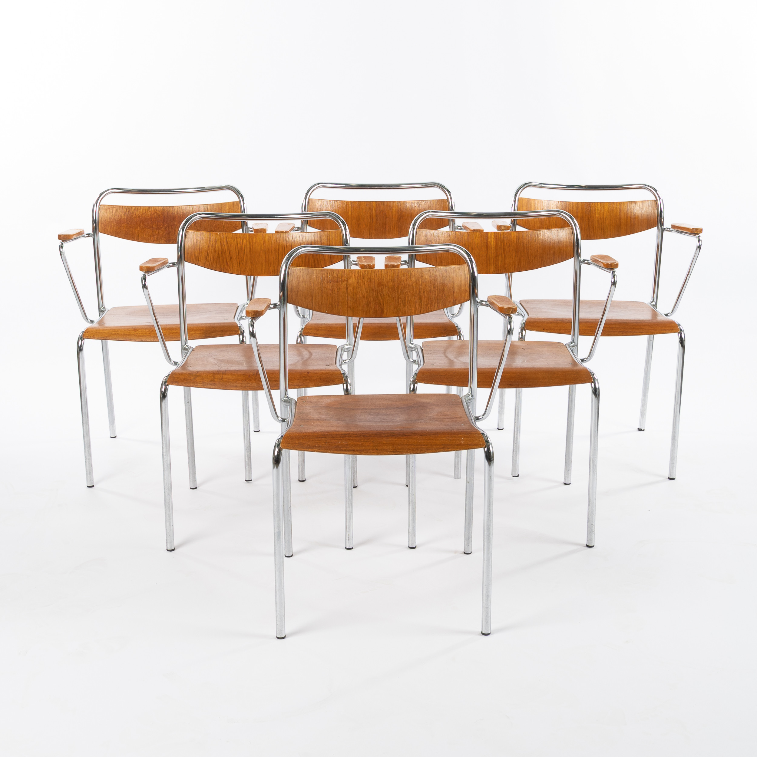 KARMSTOLAR, 6 stycken, kromad metall och teak, Lindqvist, 1900-talets andra hälft.