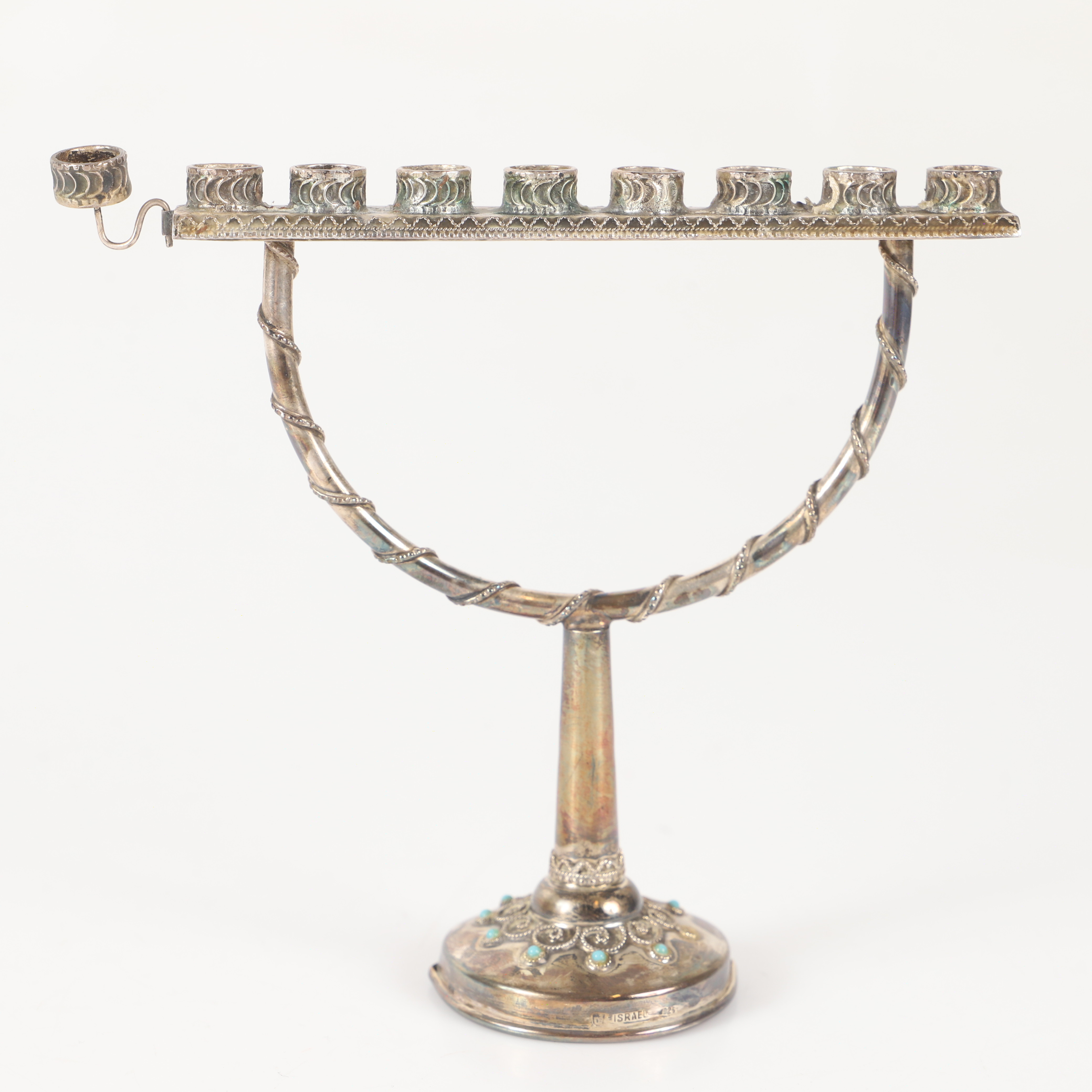 CHANUKKA MENORAH, sterlingsilver med cabochonslipade turkoser, Israel.