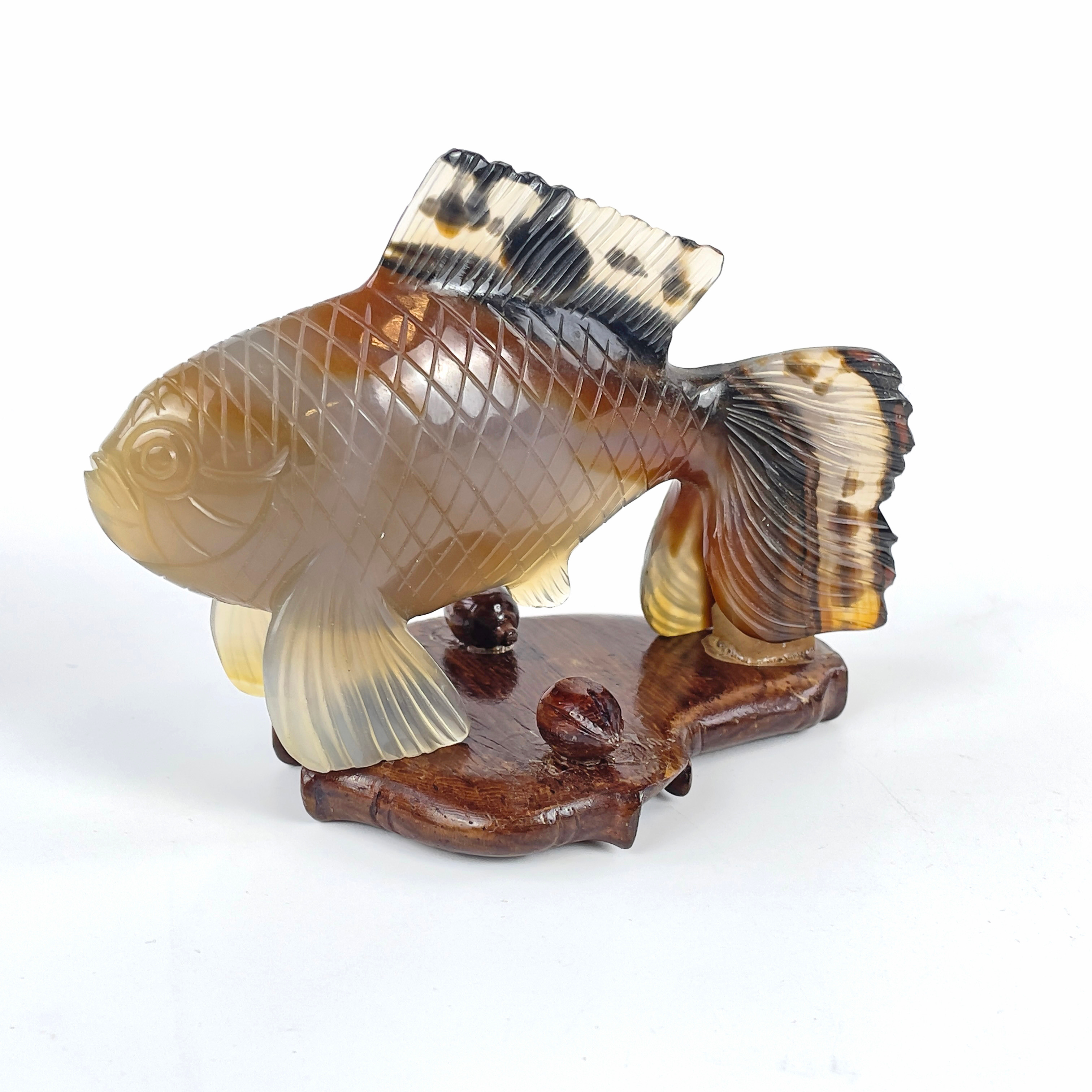 SKULPTUR, jade, fisk, Kina, 1900-tal.