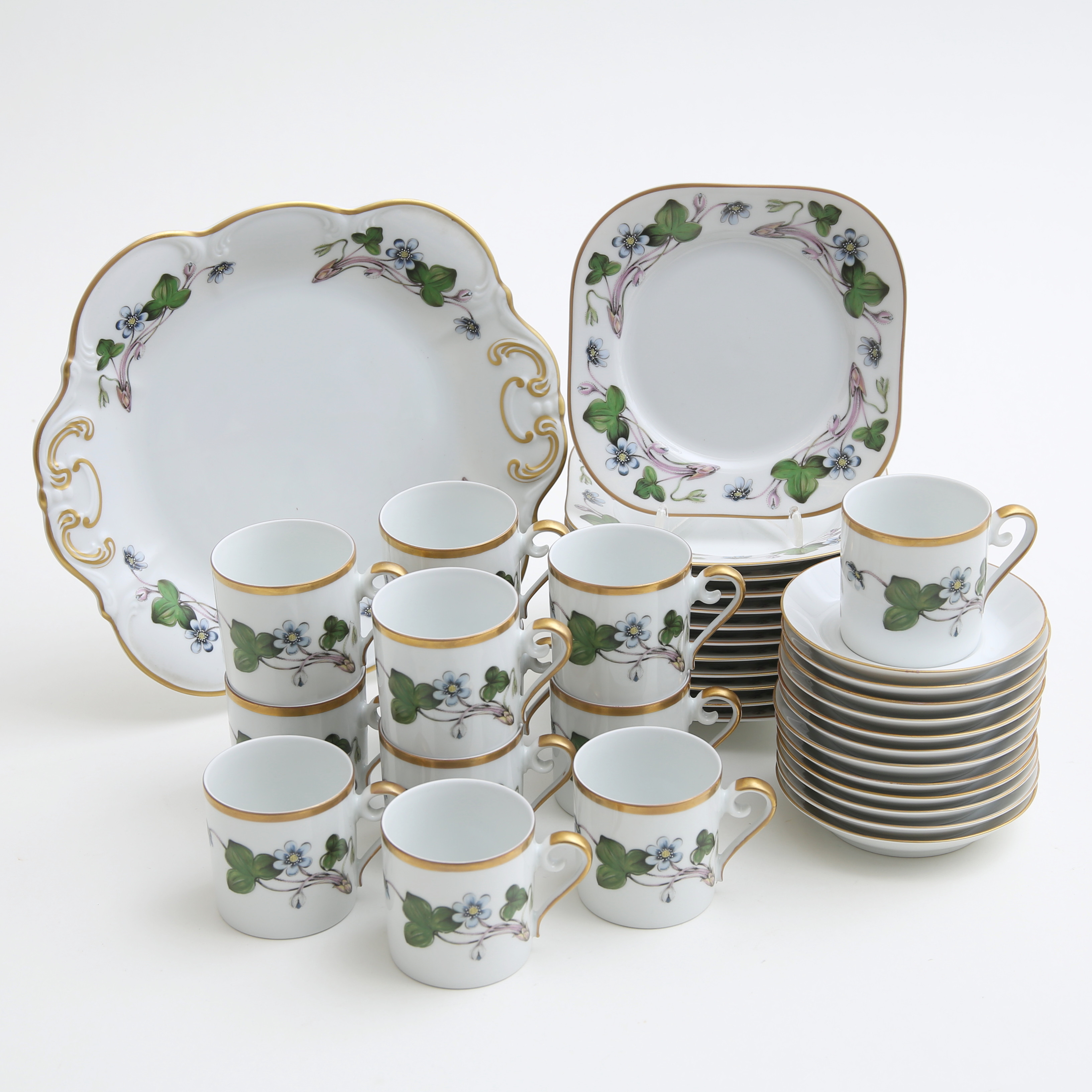 KAFFESERVIS, 37 delar, "Anemone Hepatica", Hackefors, 1900-talets andra hälft.